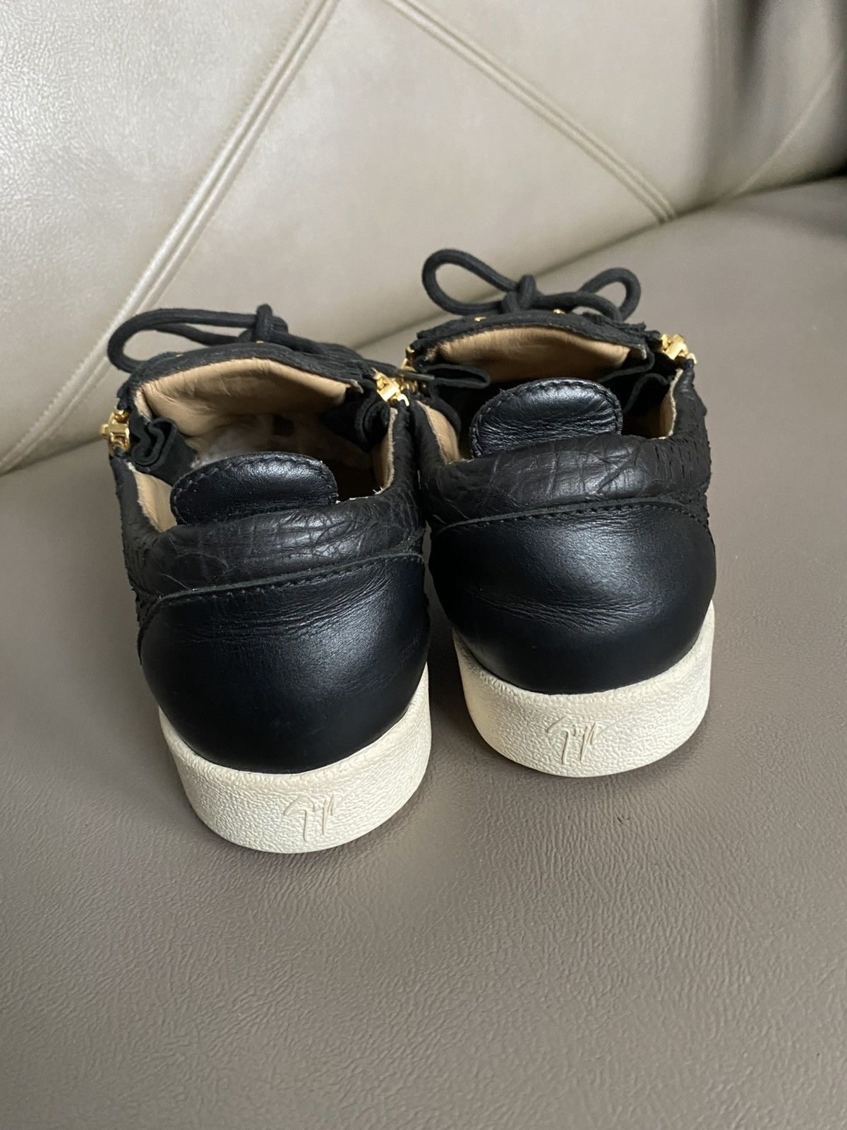 Giuseppe Zanotti Giuseppe zanotti black python embossed leather may london Size US 7 / IT 37 - 7 Thumbnail