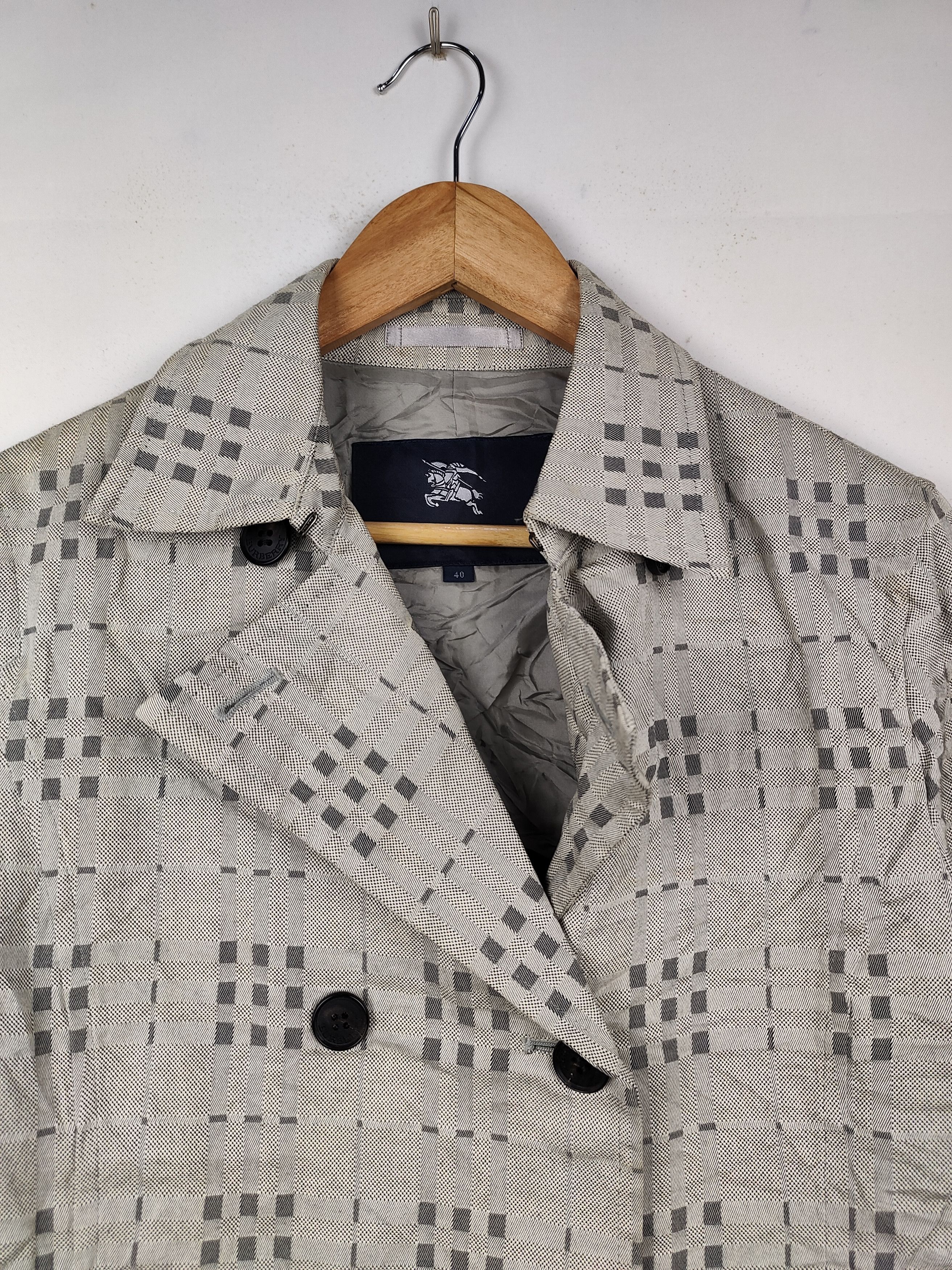 Burberry Burberry Novacheck Trench Coat Jacket Size US S / EU 44-46 / 1 - 2 Thumbnail