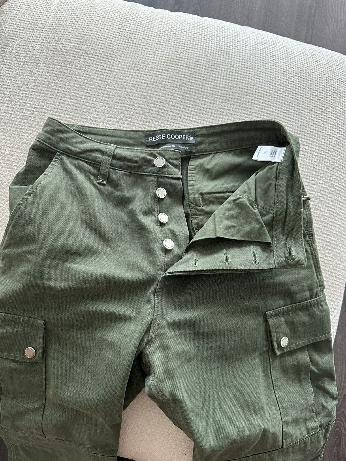 Reese Cooper Reese Cooper Organic Dye Cargo Trouser in Sage Size US 26 / EU 42 - 4 Thumbnail