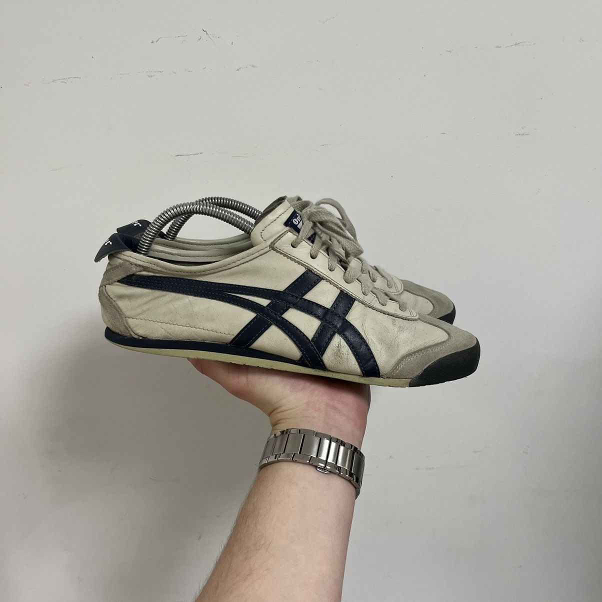 Asics Vintage ASICS Tiger Onitsuka Leather Sneakers Size US 8 / EU 41 - 1 Thumbnail