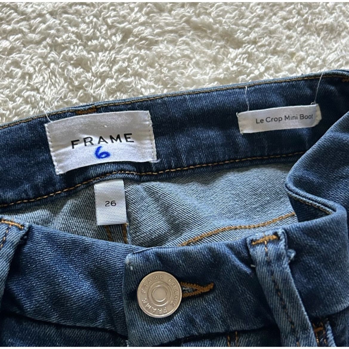 Frame FRAME Le Crop Mini Boot Dark Blue Jean Size 26 Size 26" / US 2 / IT 38 - 2 Thumbnail