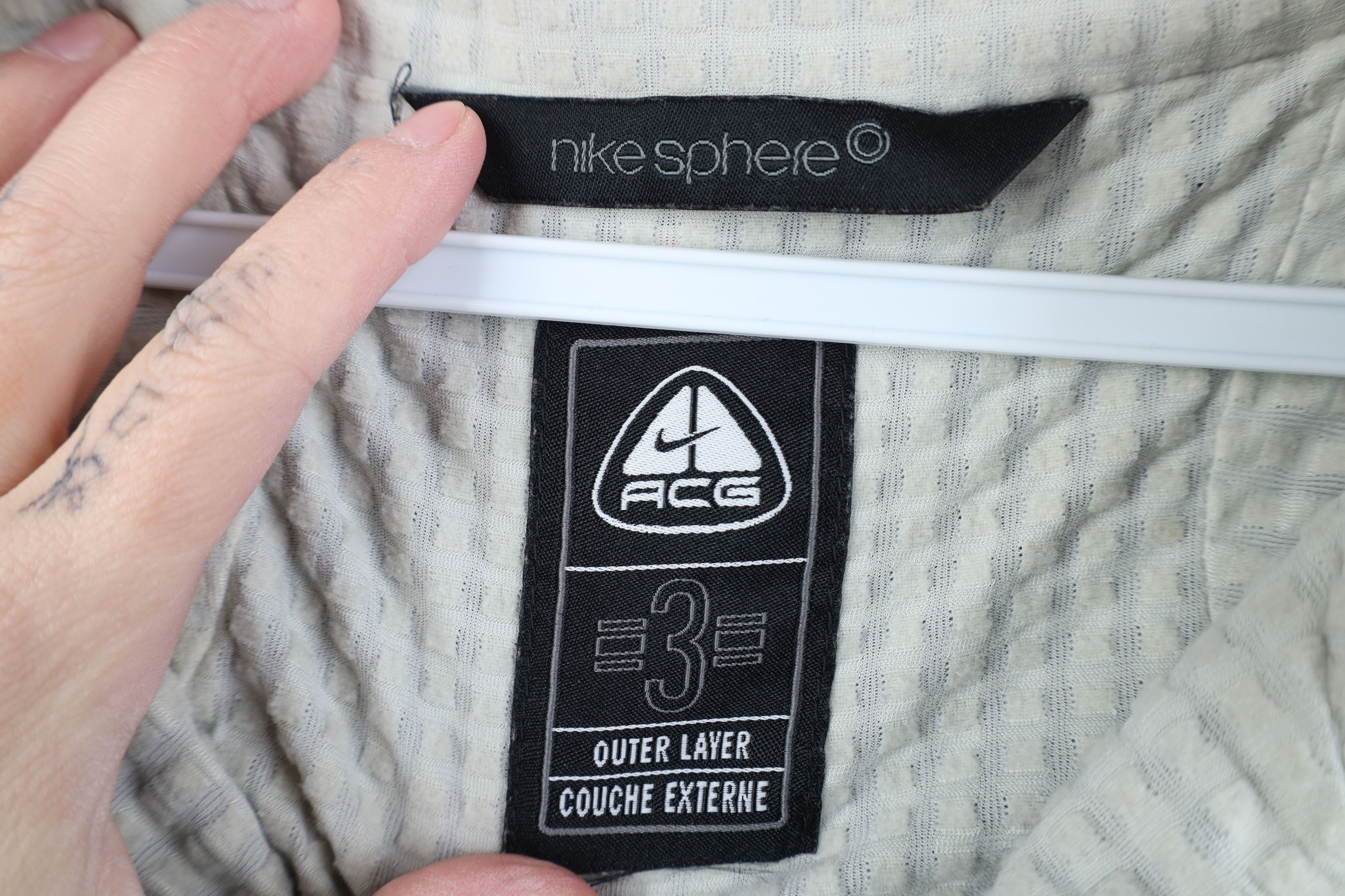 Nike Vintage Nike ACG Swoosh Reflective Lined Windbreaker Jacket Size US M / EU 48-50 / 2 - 7 Thumbnail