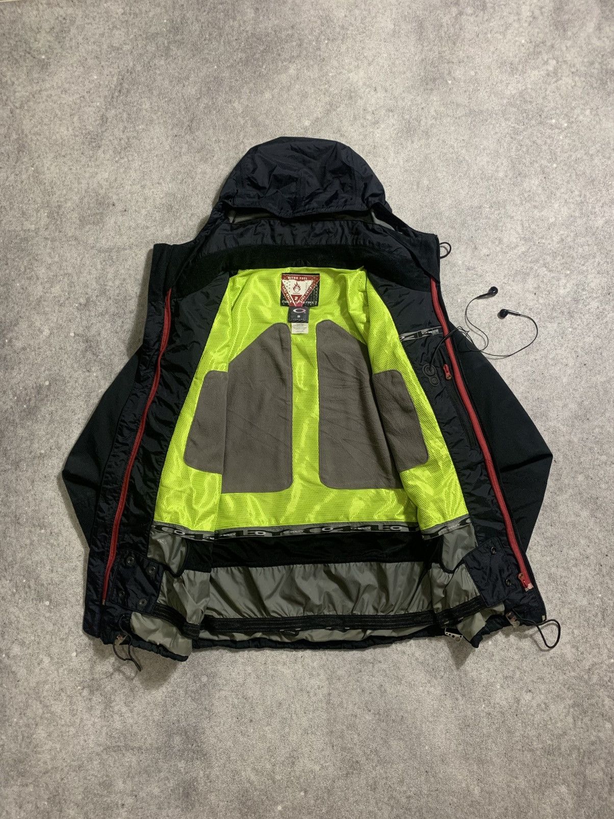 Vintage 00s Oakley nitro fuel 2 magnetic jacket