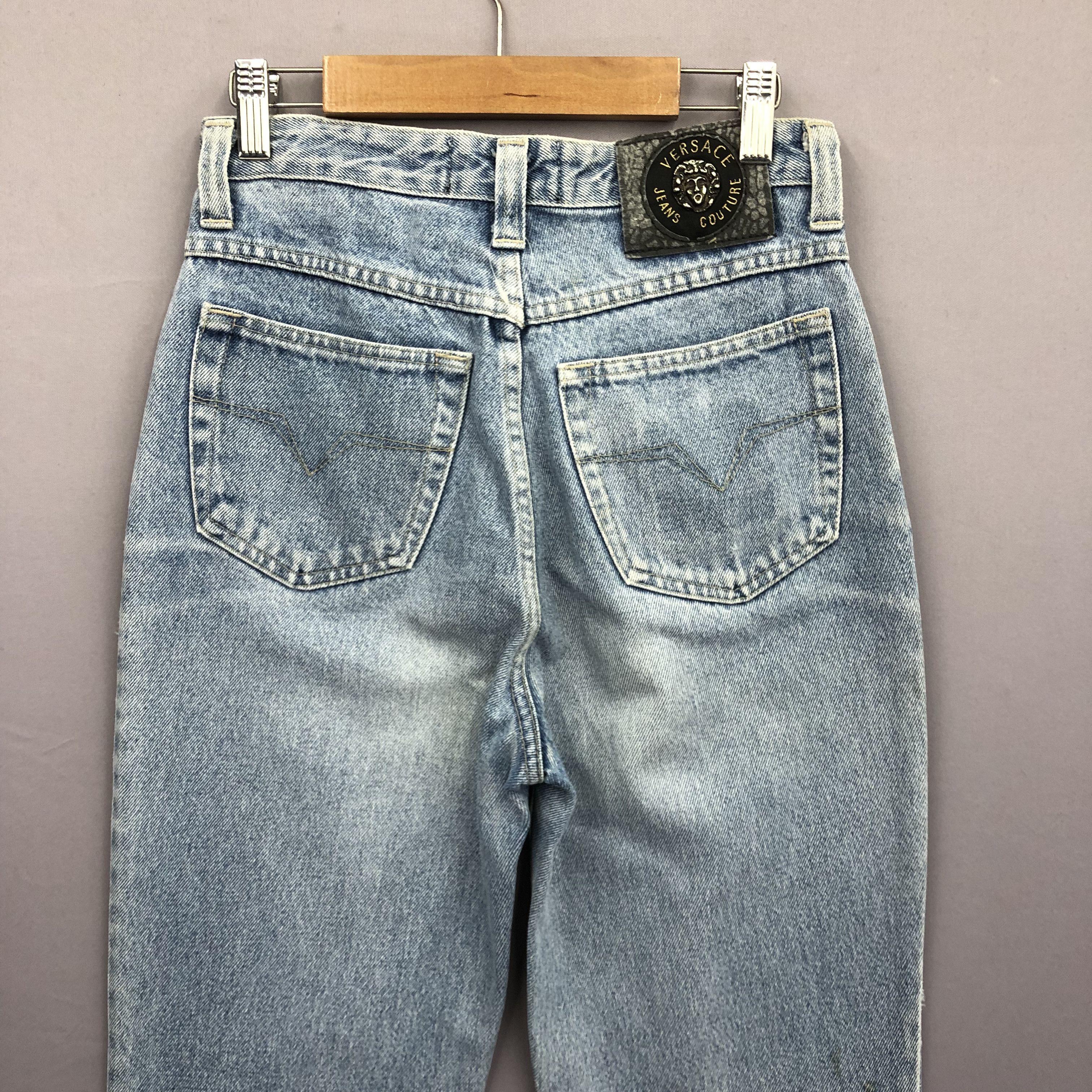 Versace Vintage 90s Versace Jeans Versace Medusa Light Wash Denim Size 26" / US 2 / IT 38 - 4 Thumbnail