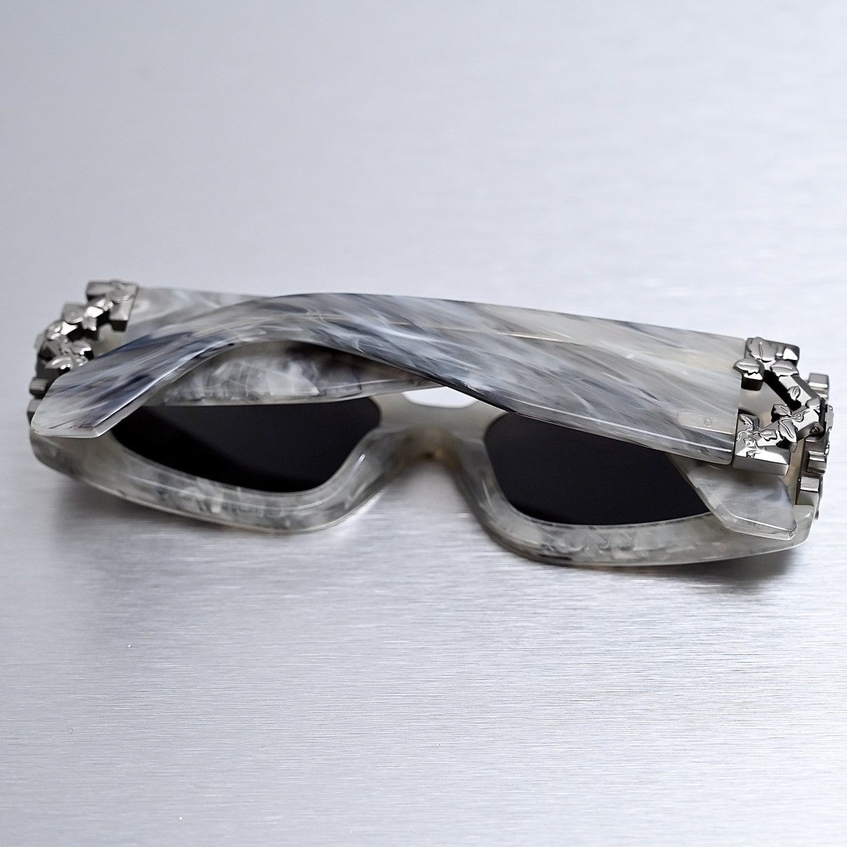 Off-White OFF WHITE ROMA SUNGLASSES Size ONE SIZE - 10 Thumbnail