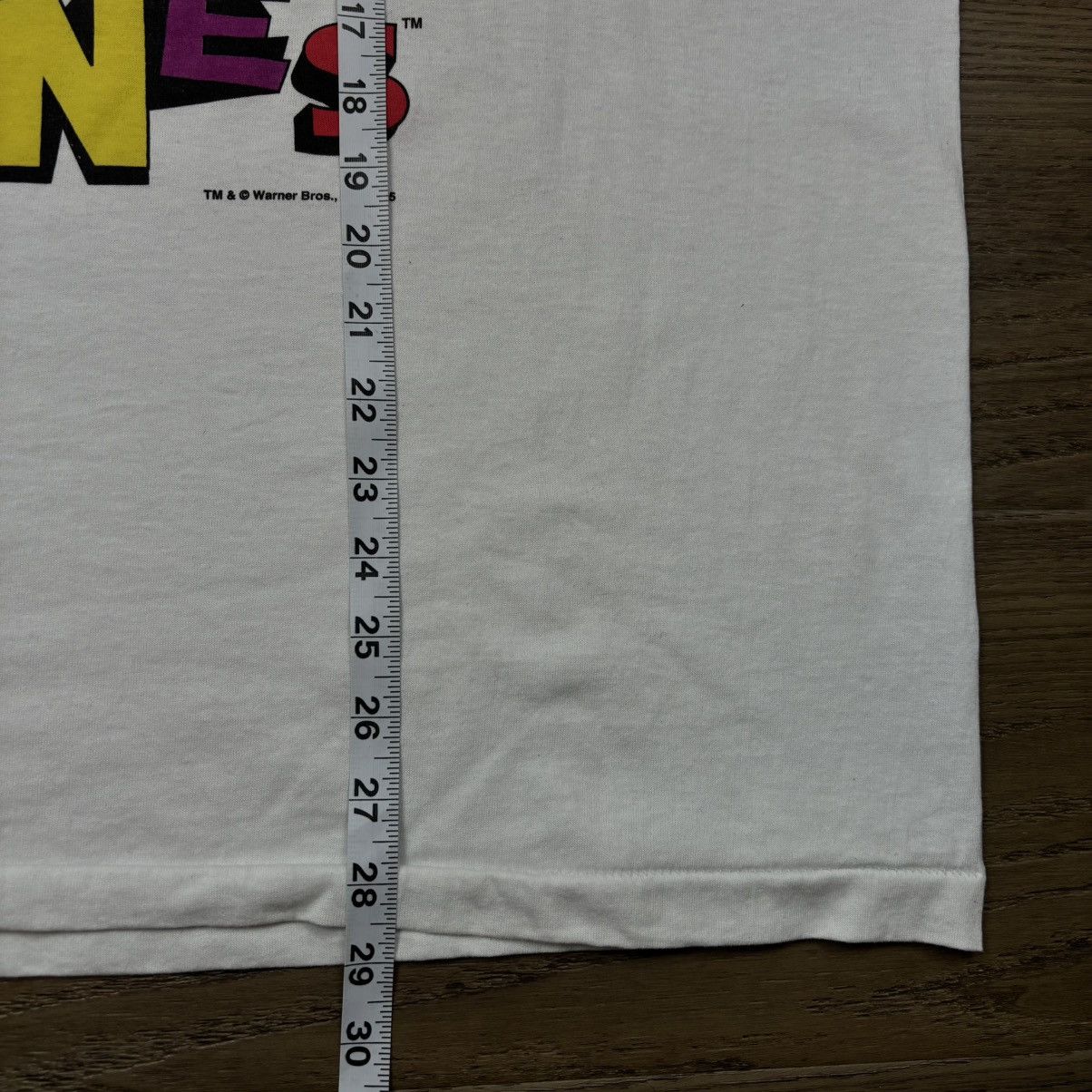 Fruit Of The Loom Vintage Looney tunes 1995 tee Size US XL / EU 56 / 4 - 6 Thumbnail