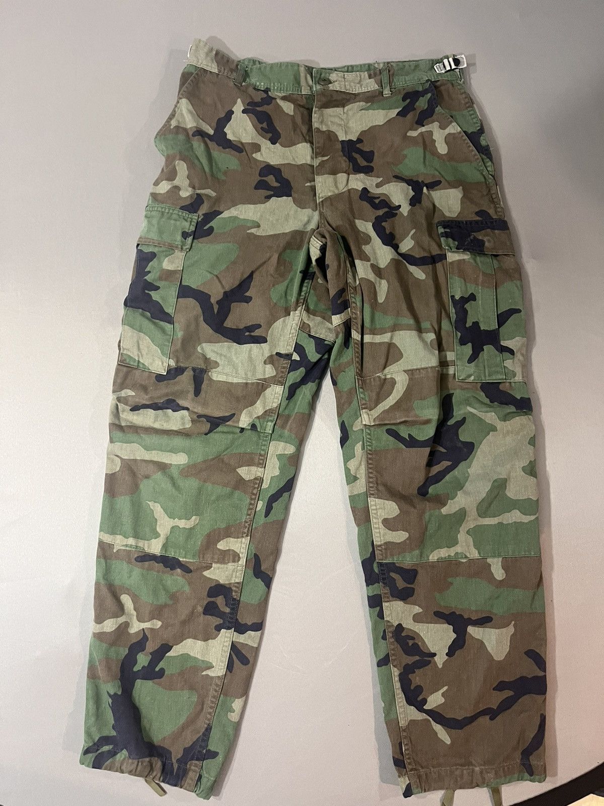 Vintage Vintage 90s Army Camo Adjustable Baggy Cargo Pants | Grailed