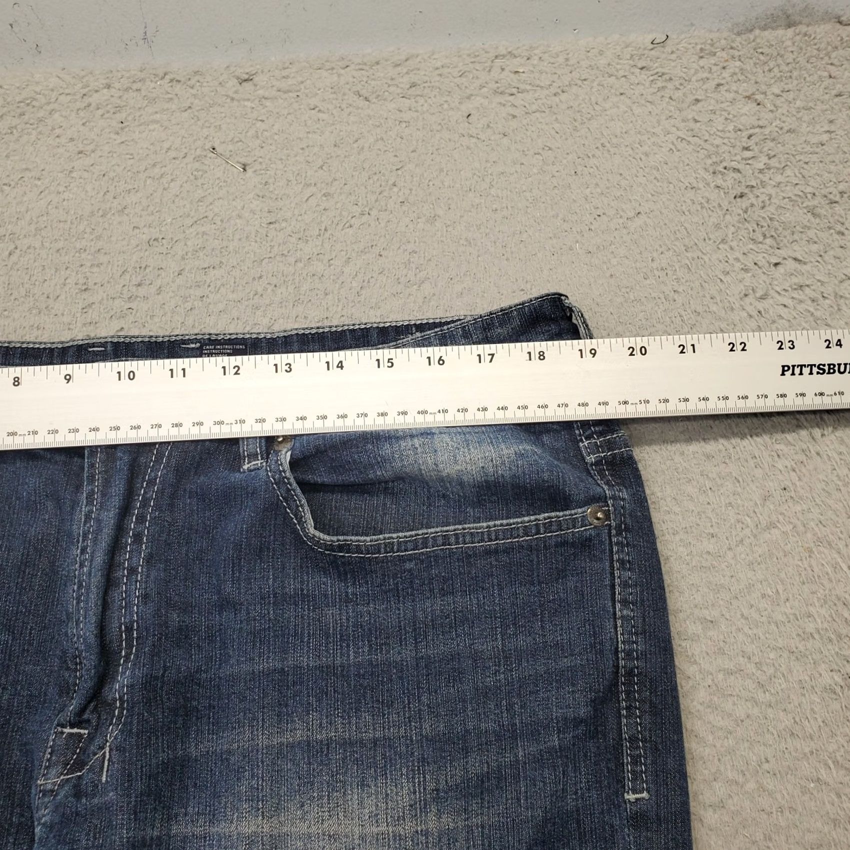 Buffalo David Bitton Buffalo David Bitton Jeans Mens 36 Blue Denim Faded Streetwear Straight Leg Mens Size 36 Blue Denim Straight Leg Jeans Size US 36 / EU 52 - 6 Thumbnail