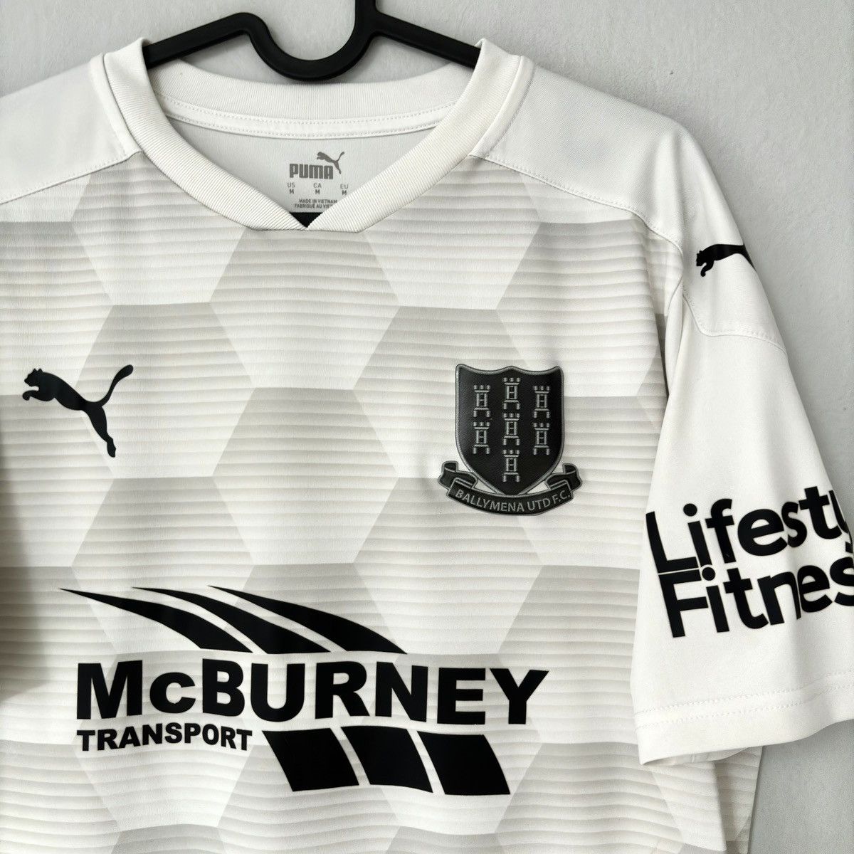 Puma 2020 2021 Ballymena United Ireland Game Issue Soccer Jersey Size US M / EU 48-50 / 2 - 3 Thumbnail
