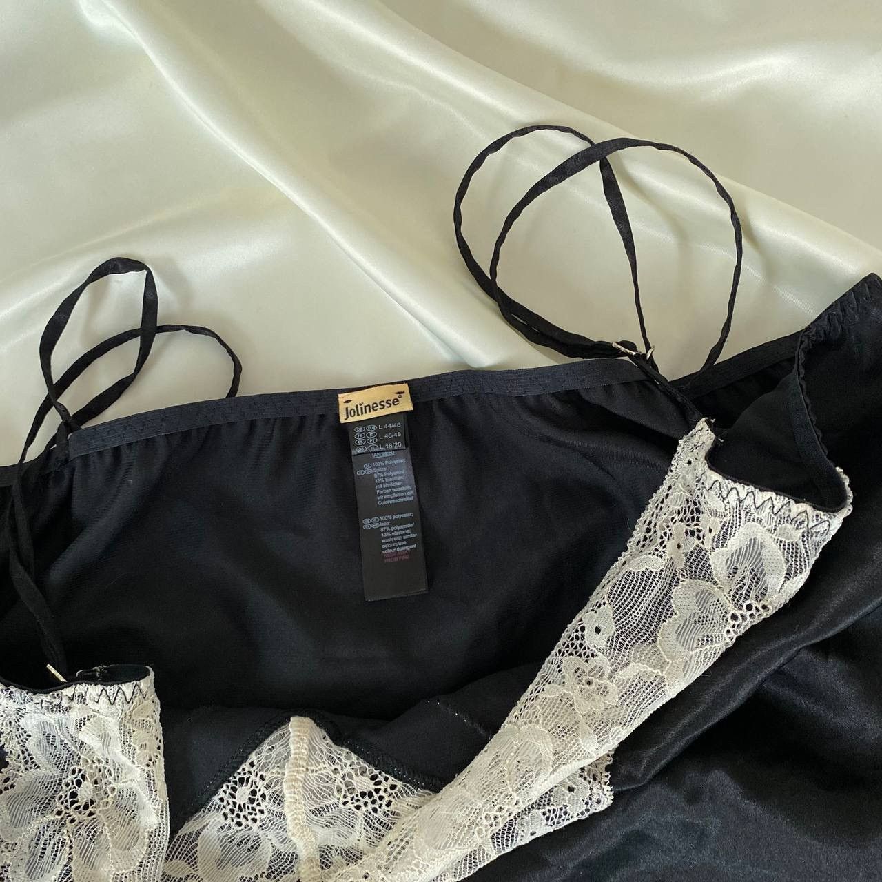 Vintage Vintage black coquette lace dress Size L / US 10 / IT 46 - 3 Thumbnail
