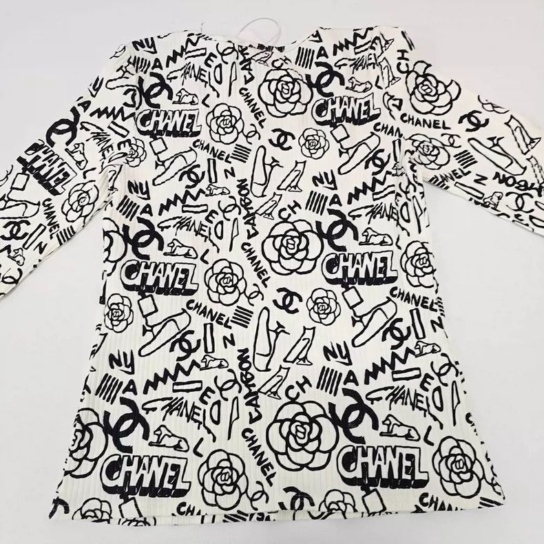 Chanel Chanel Handmade workshop Egyptian short sleeves Size S / US 4 / IT 40 - 2 Thumbnail