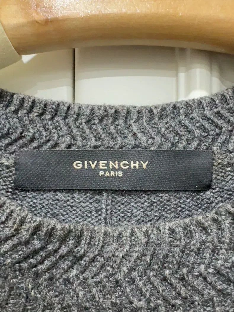 Givenchy Givenchy Star sweater dark grey men's L, original price Size US L / EU 52-54 / 3 - 4 Thumbnail