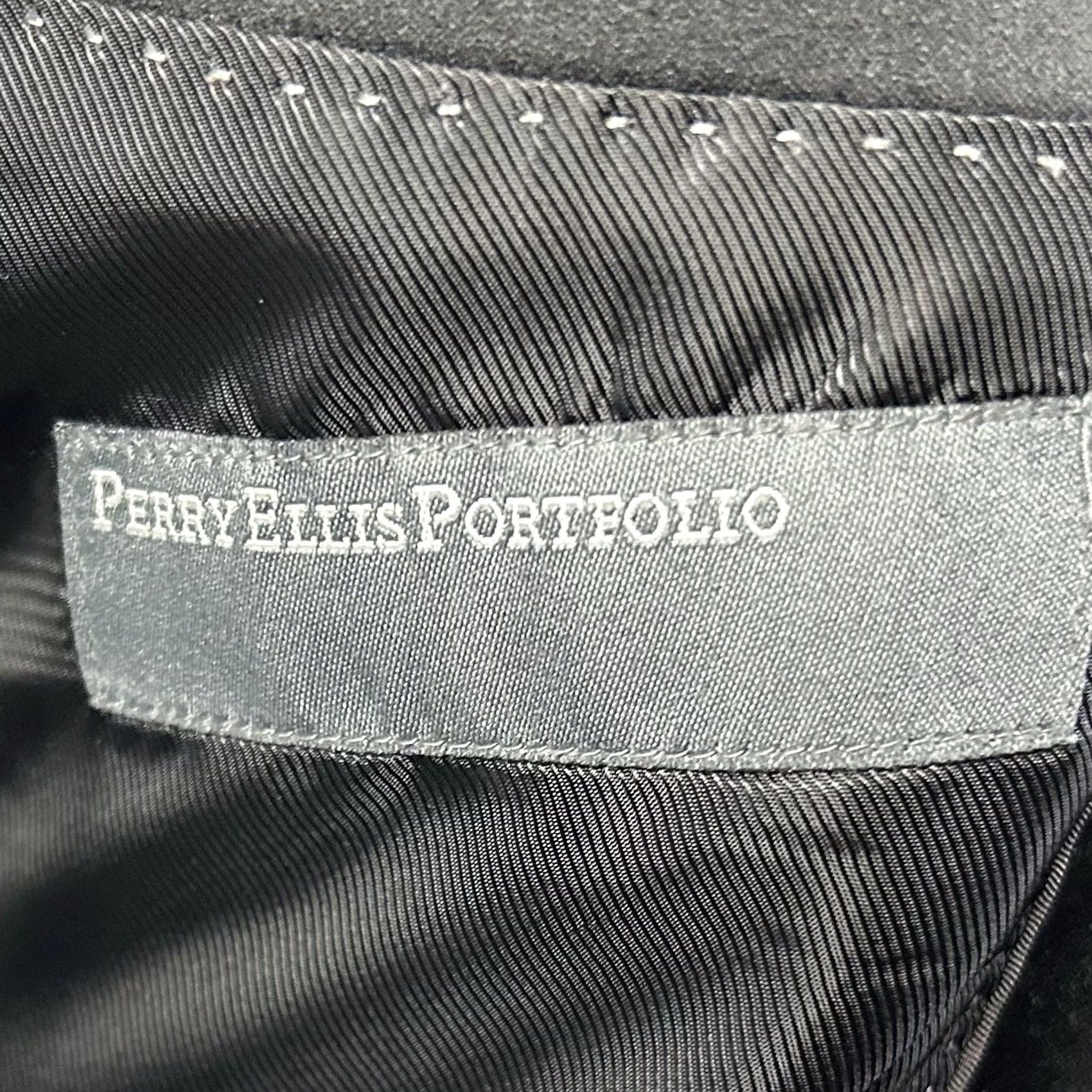 Perry Ellis Perry Ellis Portfolio Tuxedo Jacket 34R 100% Wool Black Two-Button Formal Suit Jacket Mens Regular Wool Black Tuxedo 34R Size 34R - 3 Thumbnail