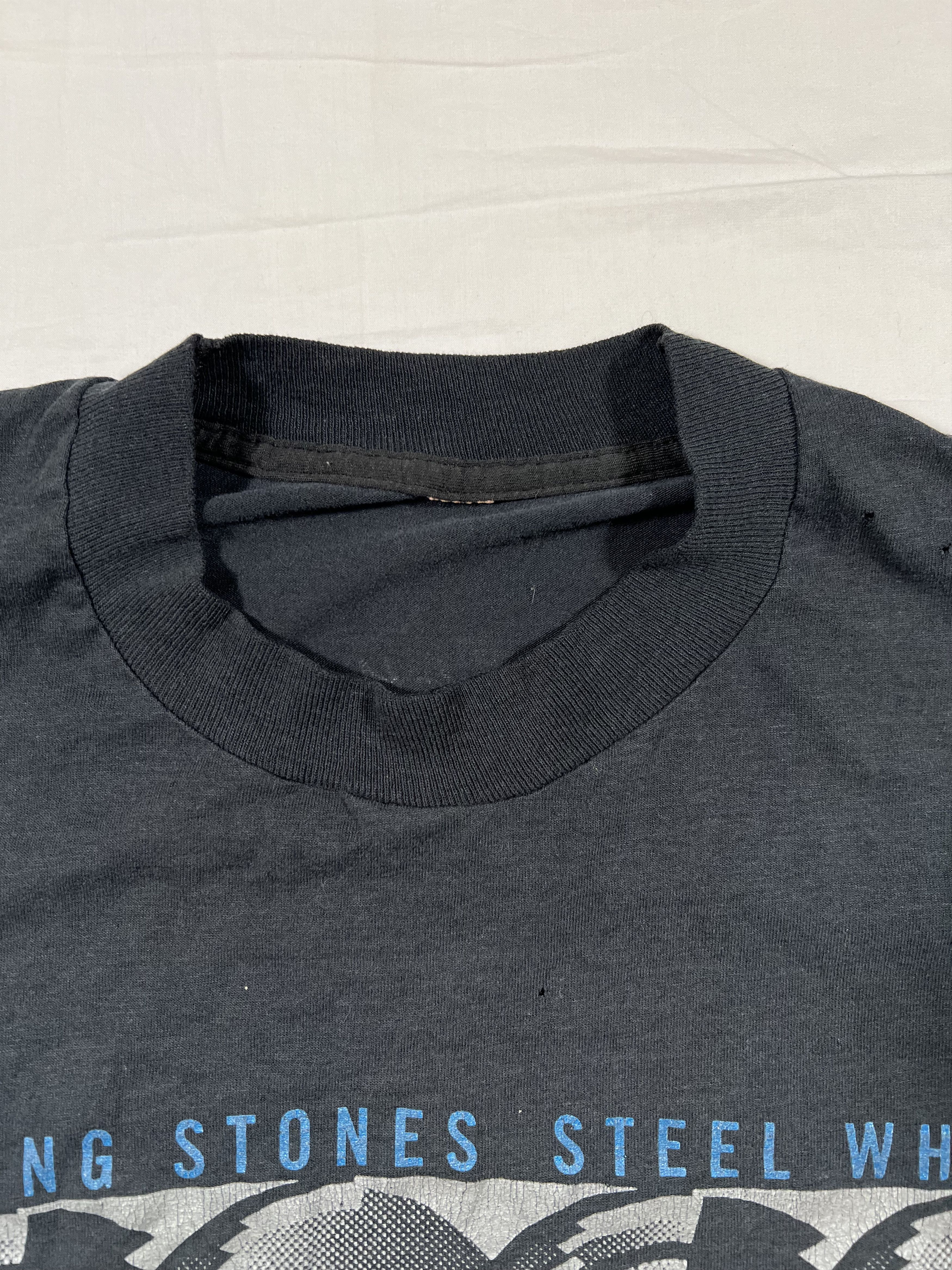 Band Tees Vintage Faded Distressed The Rolling Stones Steel Wheels Tee Size US M / EU 48-50 / 2 - 6 Thumbnail