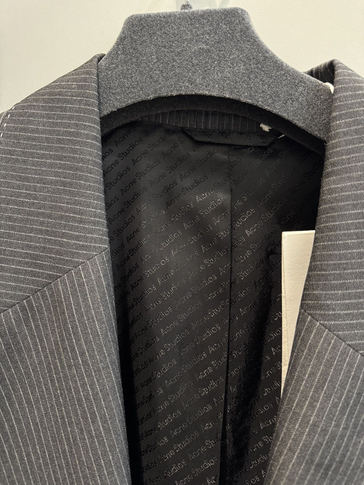Acne Studios Last Acne Studios Pinstriped Oversized Monobreast Blazer Size US L / EU 52-54 / 3 - 6 Thumbnail