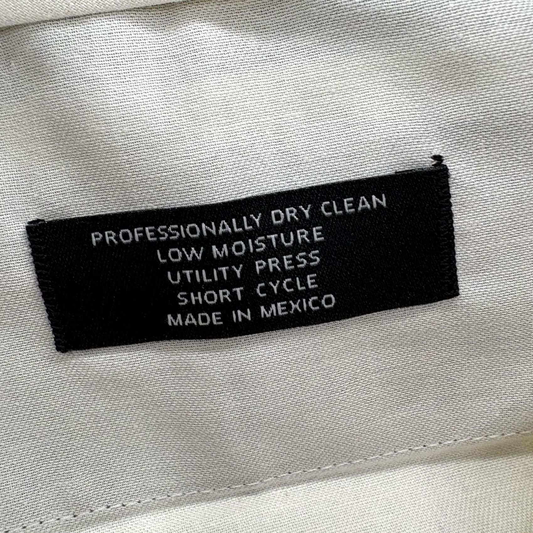 Jos. A. Bank Jos. A. Bank Dress Pants Mens 36 Beige Wool Pleated Executive Stretch Unhemmed Size US 36 / EU 52 - 5 Thumbnail