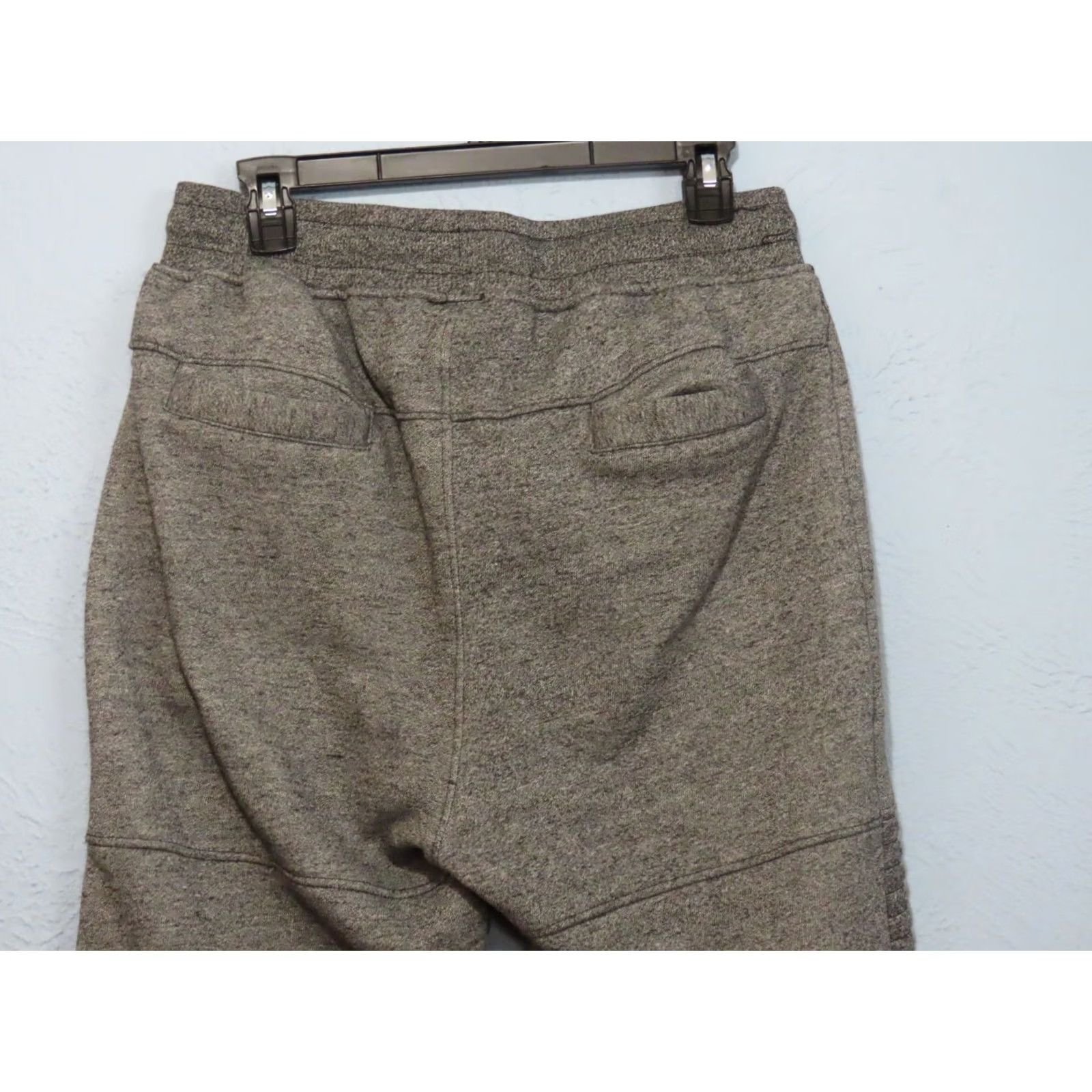 Vintage Swiss Cross Mens L Gray Sweatpants Jogger Fleece Tapered Pants Size US 33 - 8 Thumbnail