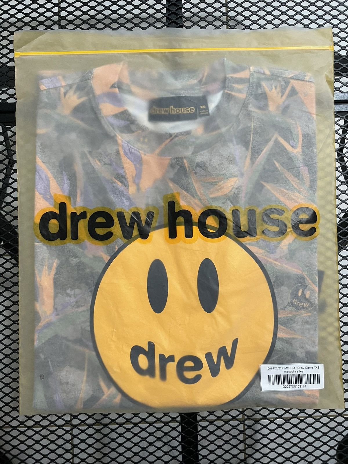 Drew House Drew house mascot ss tee drew camo Size US S / EU 44-46 / 1 - 7 Thumbnail