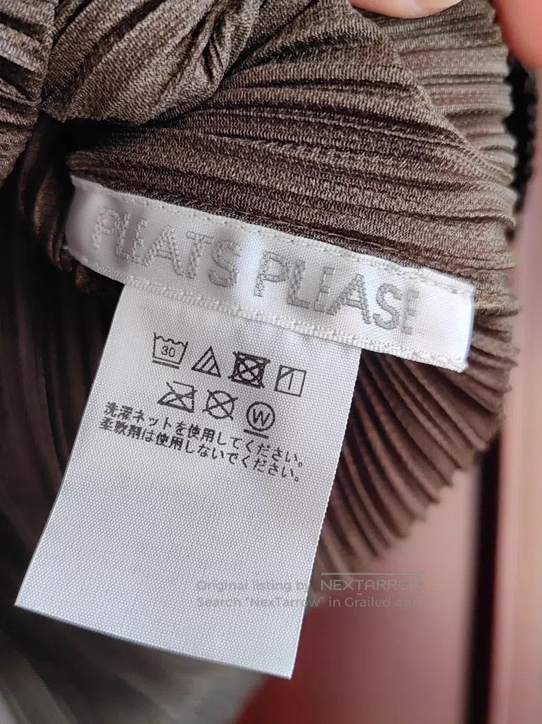Issey Miyake Issey Miyake Olive Green Crew Neck Long Sleeve Top Size L / US 10 / IT 46 - 4 Thumbnail