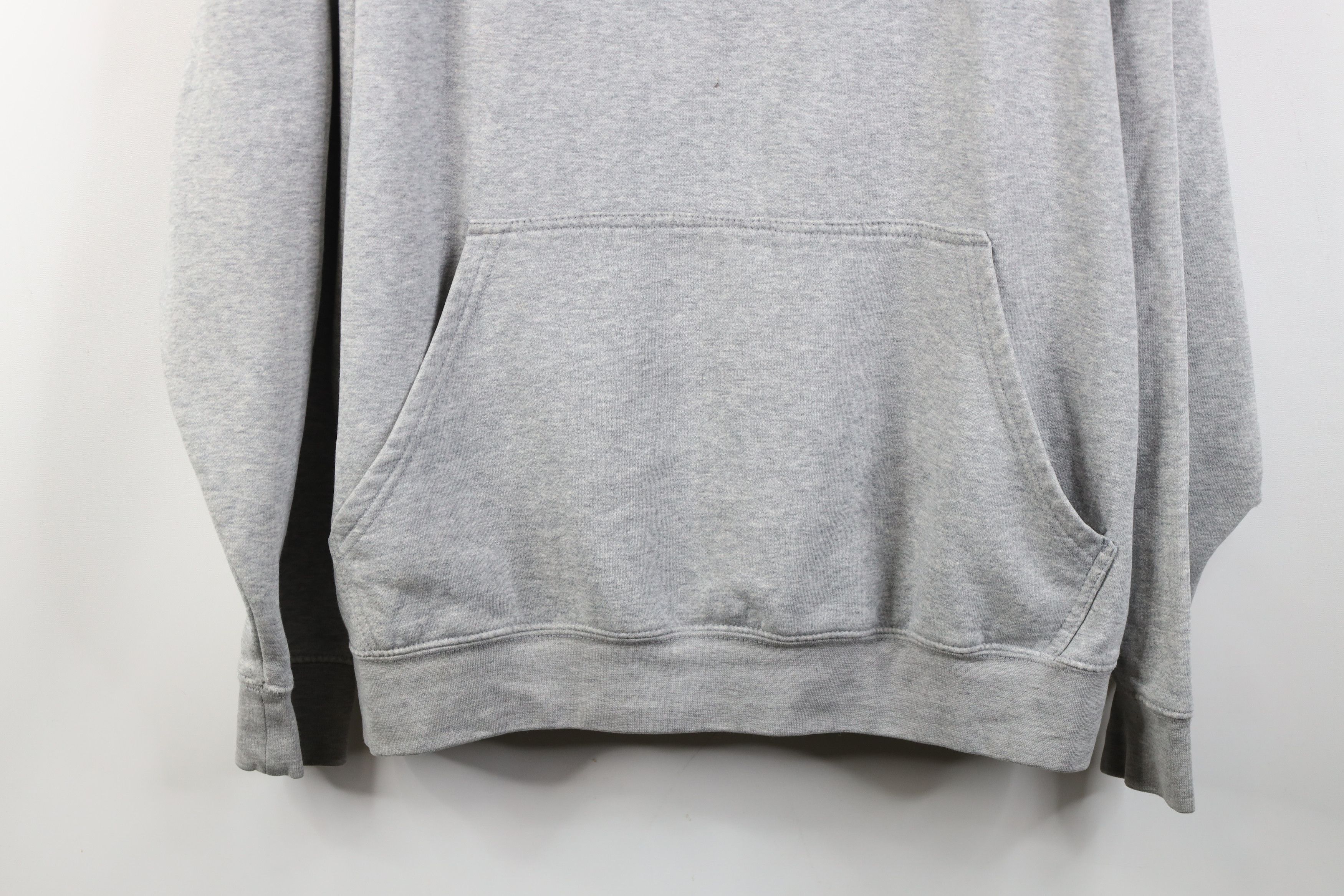 Vintage Vintage Y2K Streetwear University of Michigan Sweatshirt Size US XL / EU 56 / 4 - 3 Thumbnail