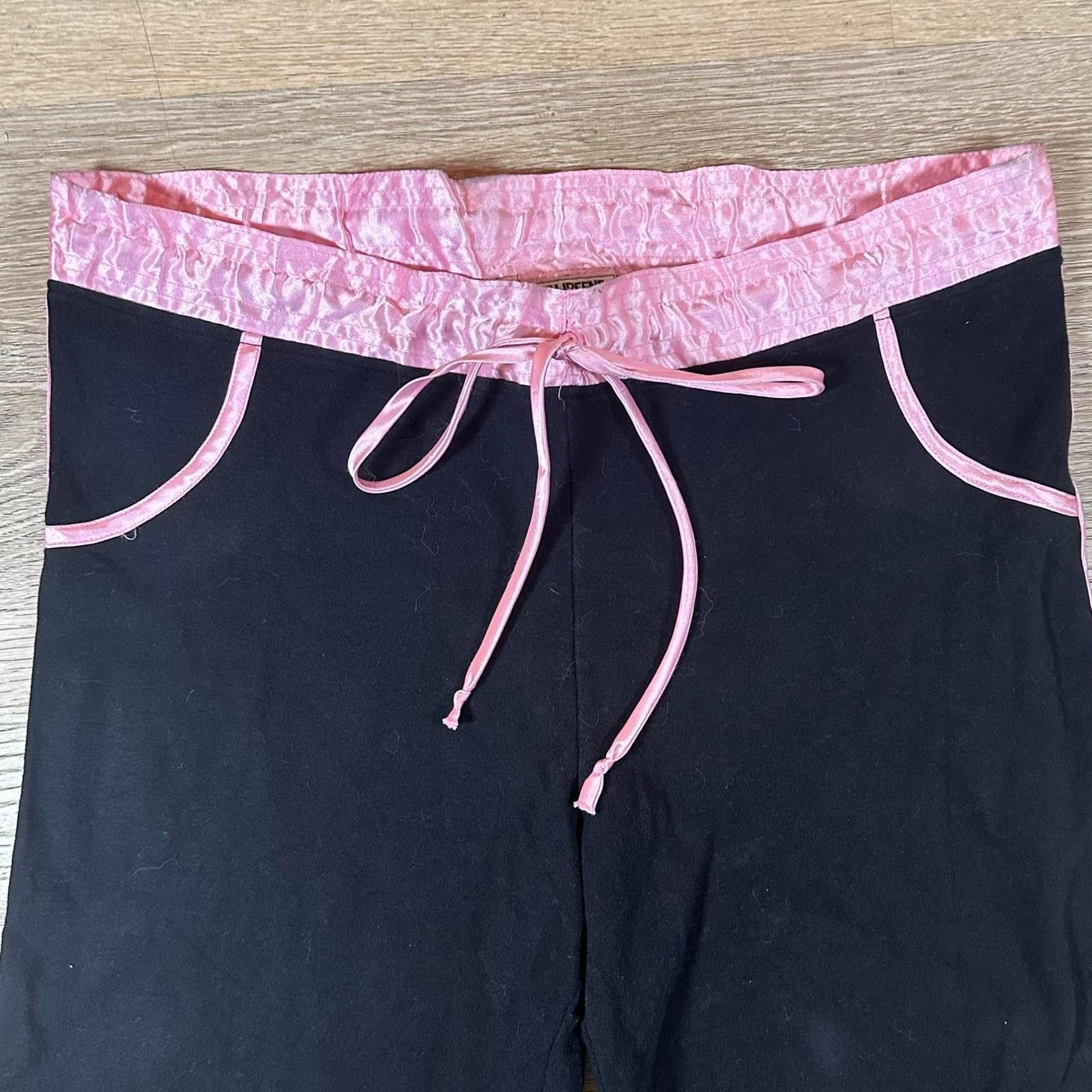 Other Women’s Tracksuit Pajama Set Size Black Silk Pink Trim M Y2K Size M / US 6-8 / IT 42-44 - 8 Thumbnail