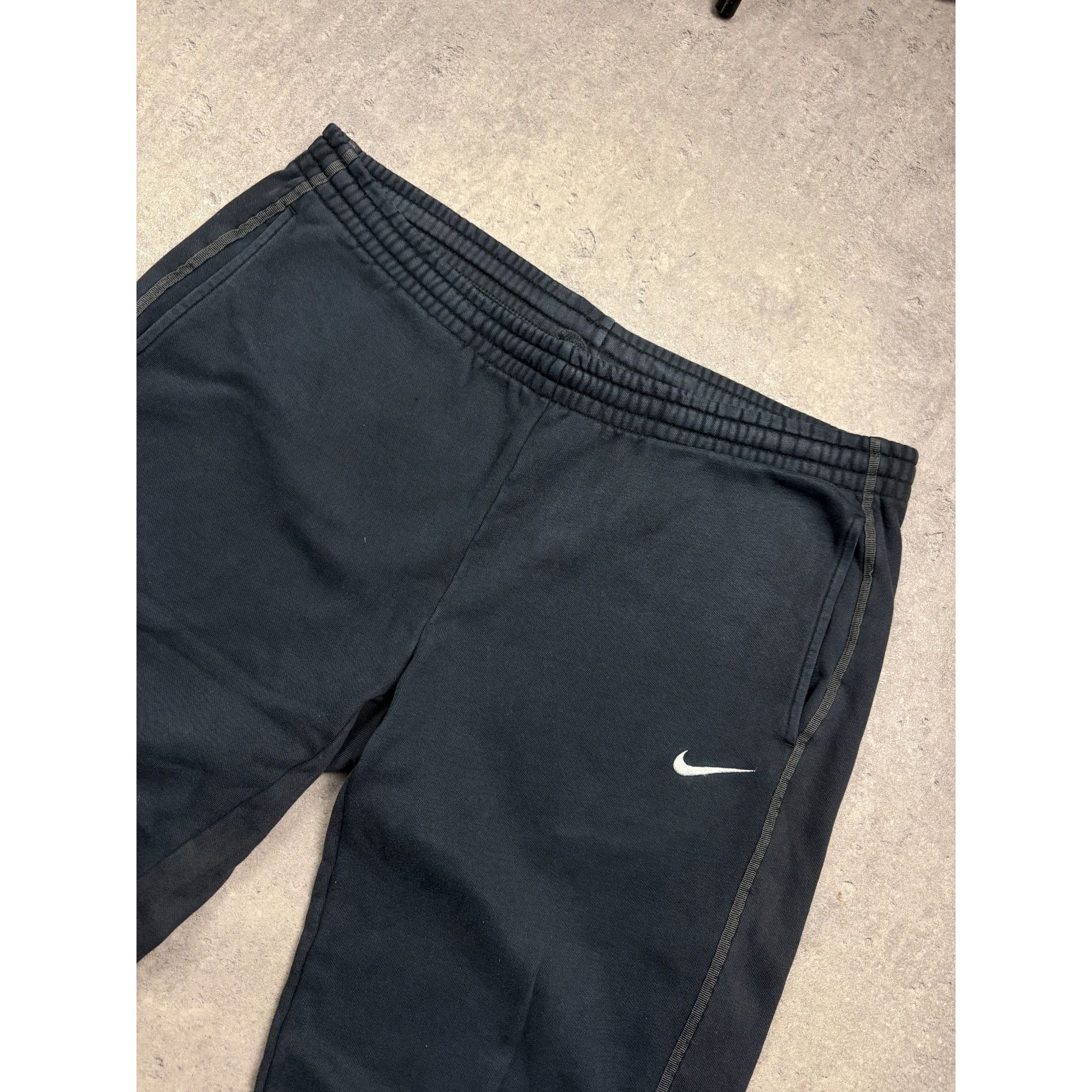 Nike Vintage Nike Track Pants Navy Blue White Piping Y2K Baggy Tr Size US 34 / EU 50 - 12 Thumbnail