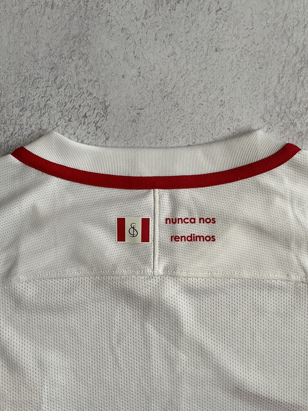 Nike Nike Sevilla 2018/2019 Home Football Soccer Jersey Size US M / EU 48-50 / 2 - 5 Thumbnail