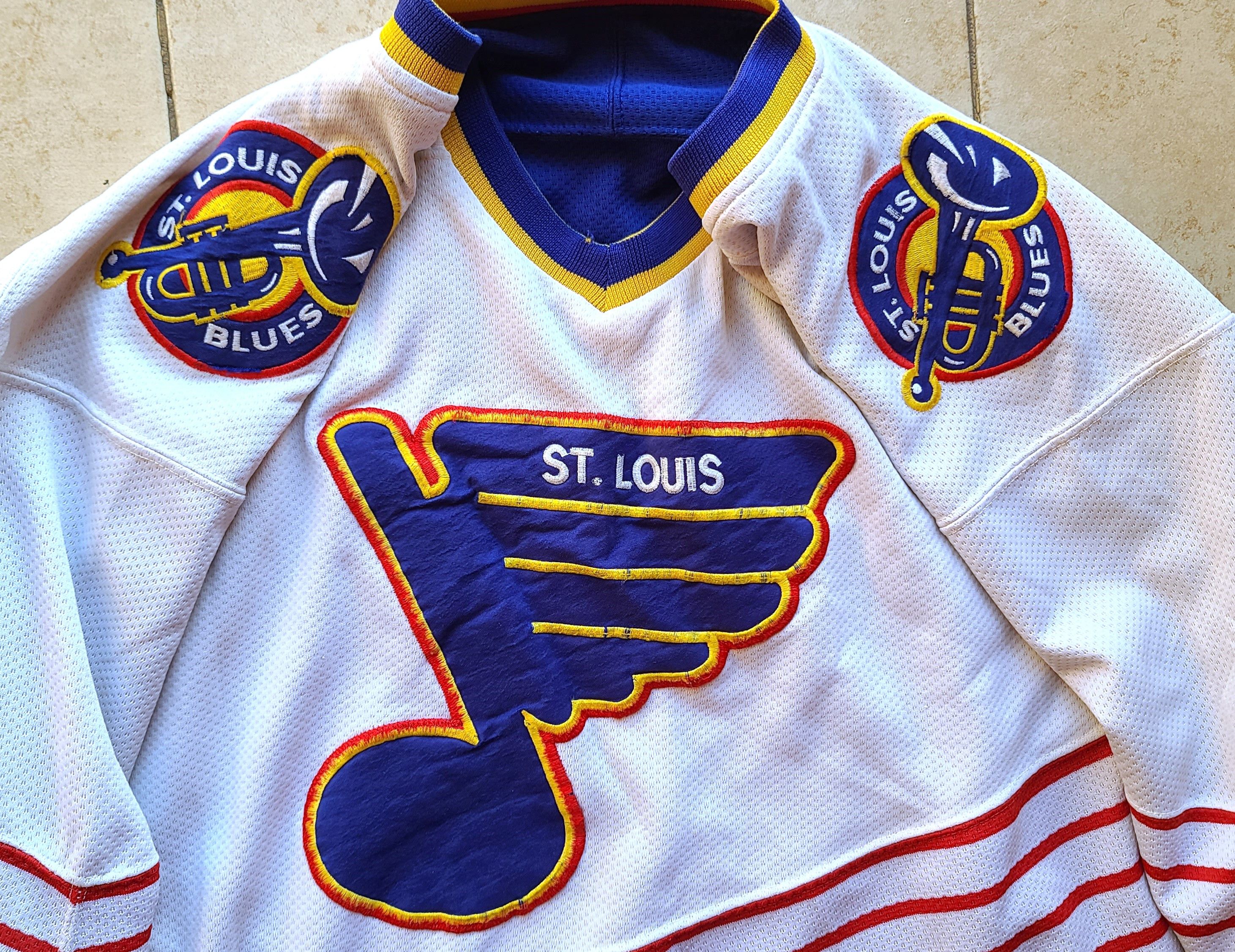 Starter St Louis Blues 90s STARTER jersey REVERSIBLE NHL hockey Size US L / EU 52-54 / 3 - 7 Thumbnail