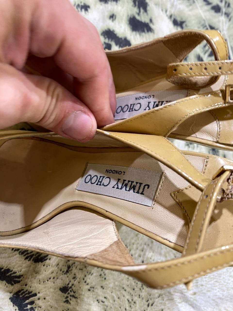 Jimmy Choo Jimmy Choo Beige Patent Leather Nova Peep Toe Platform shoes Size US 5 / IT 35 - 3 Thumbnail
