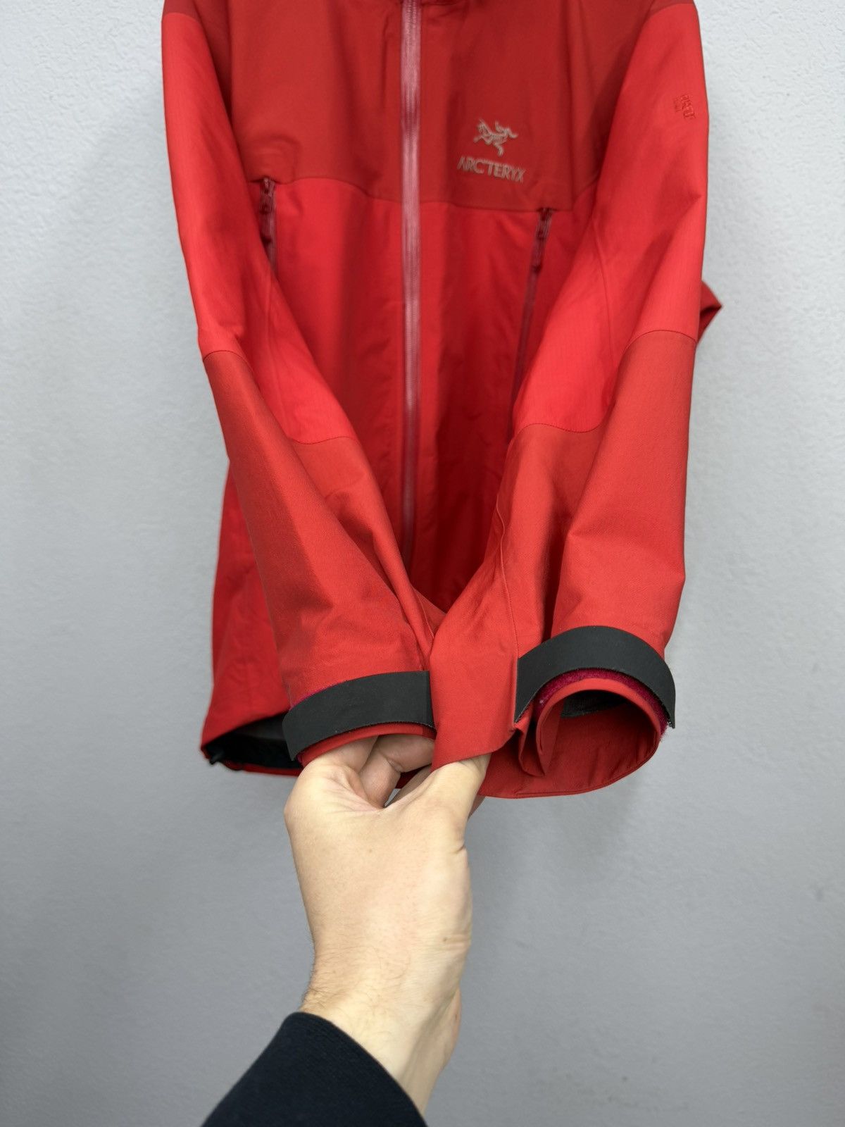 Arc'teryx Vintage Arc’teryx Beta AR Gore-Tex Pro Shell Jacket Hooded Size US L / EU 52-54 / 3 - 7 Thumbnail