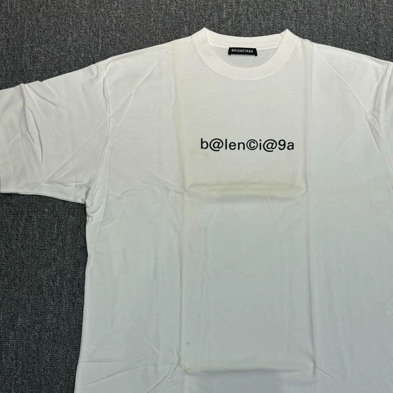 Balenciaga Balenciaga White mailbox logo printed short sleeve T-shirt Size US S / EU 44-46 / 1 - 3 Thumbnail