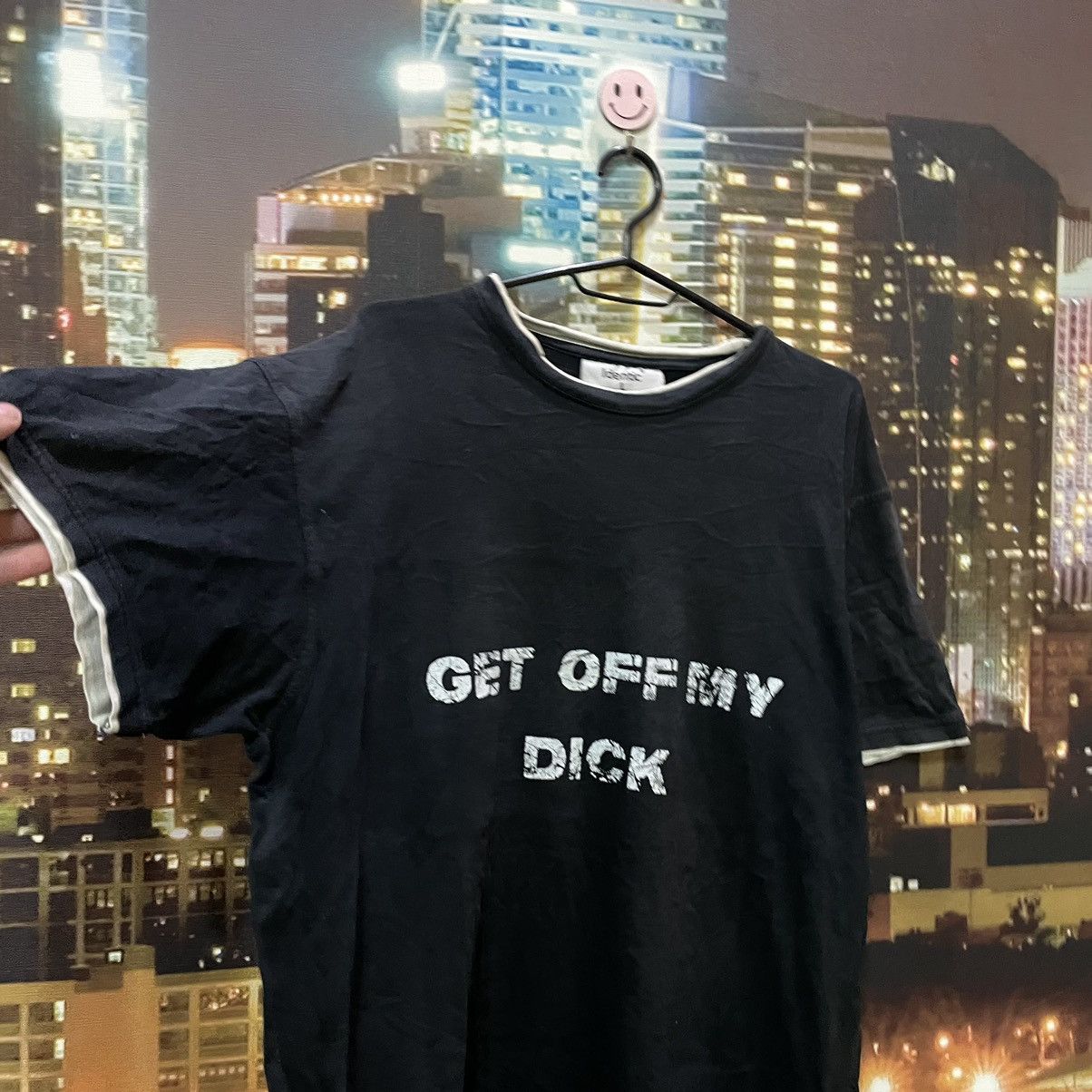 Vintage Vintage 90s Graphic Tee Humor Streetwear Oversized Black L Size US L / EU 52-54 / 3 - 3 Thumbnail