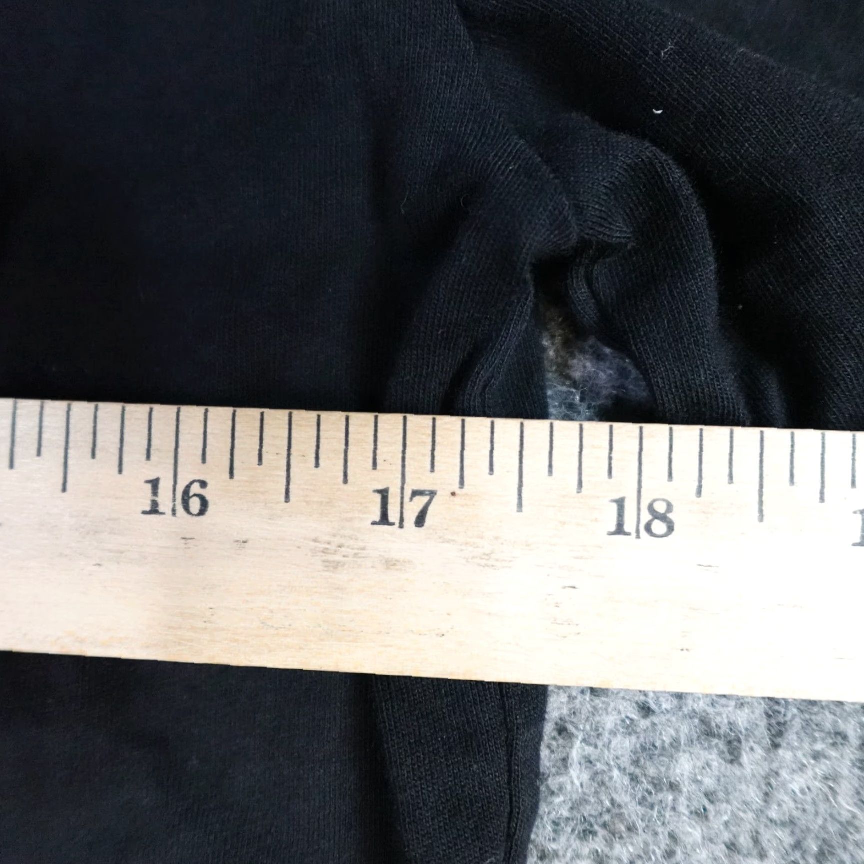 Armani Exchange Armani Exchange T-shirt Small Black Spellout Cotton Shirt Men S Black Armani Exchange Crew Neck Short Sleeve Cotton Jersey Graphic Print 90s? Size US S / EU 44-46 / 1 - 7 Thumbnail