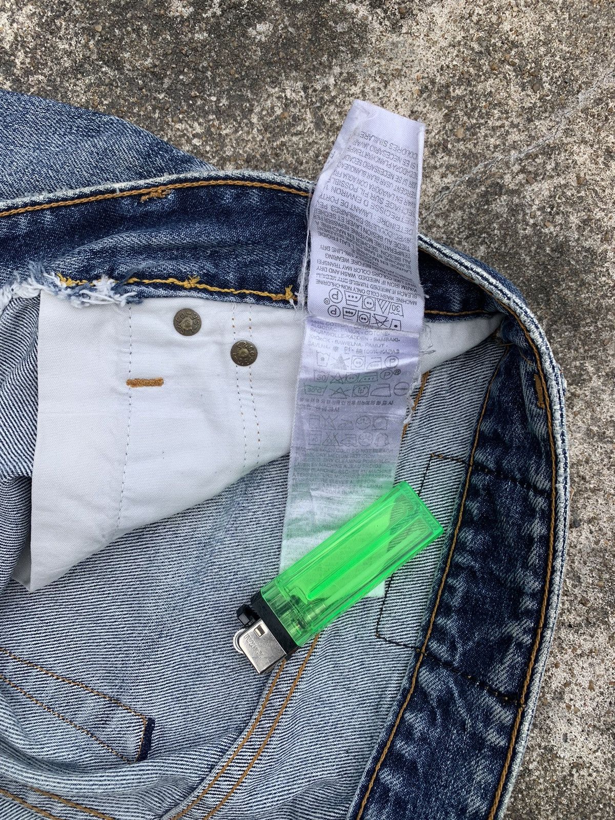 Levi's × Levi's Vintage Clothing Levi's 501 Blue Wash Selvedge Size US 32 / EU 48 - 12 Thumbnail