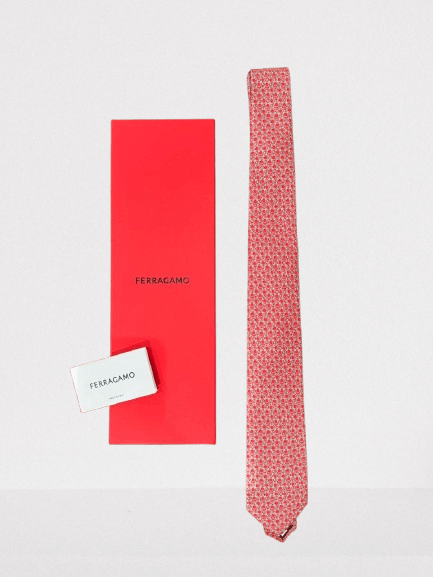 Salvatore Ferragamo o1s1rm1024 Size: OS / Silk Tie in Red Size ONE SIZE - 1 Preview