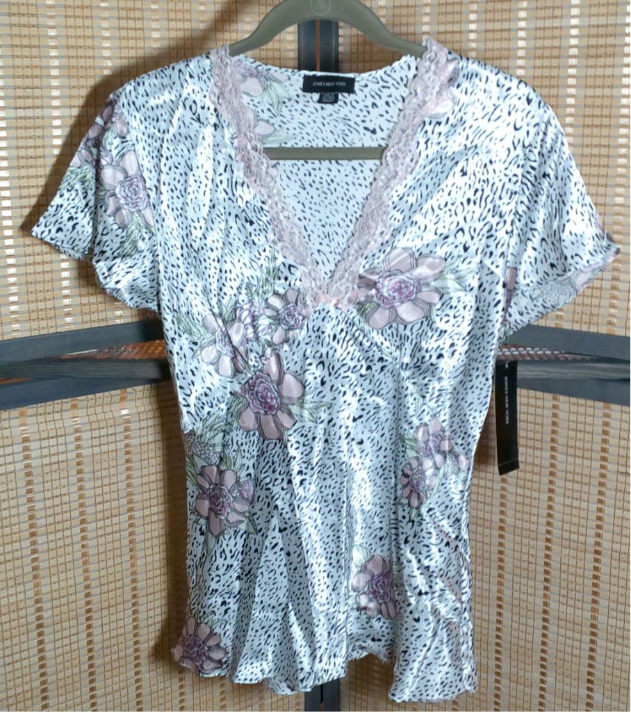 Jones New York Jones New York S White Black Pink Animal Print Pajama Top Size ONE SIZE - 1 Thumbnail