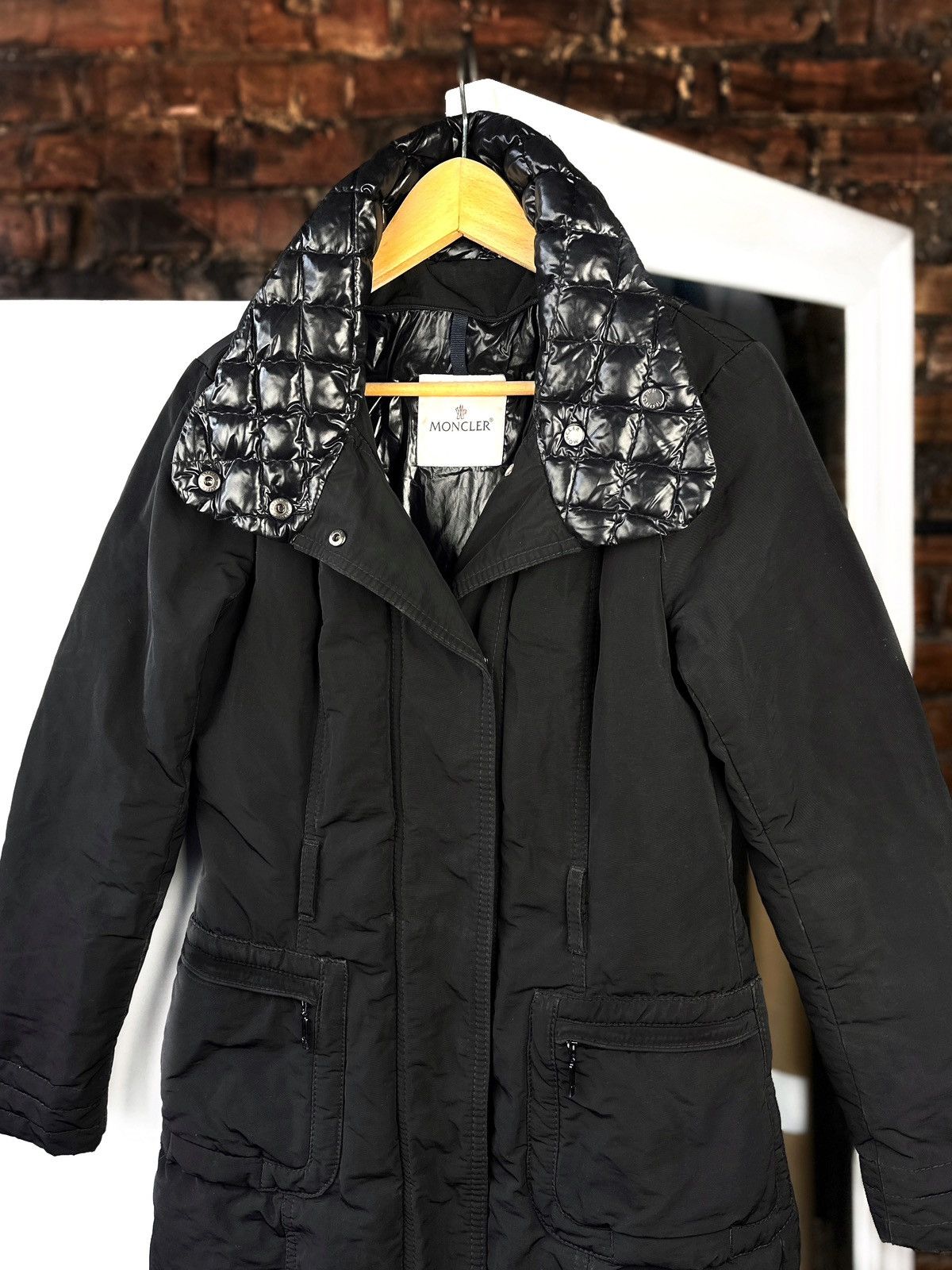 Moncler Authentic Women’s Moncler Romney Down Jacket Black Size: 1 Size S / US 4 / IT 40 - 7 Thumbnail