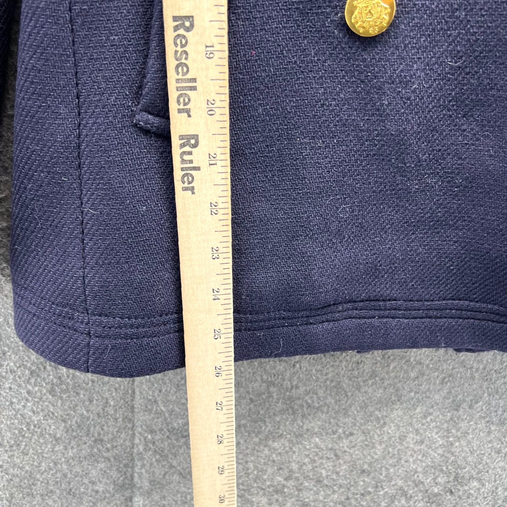 J.Crew VINTAGE J.CREW Peacoat Women 4 Navy Wool Gold Button Nello Gori Italy Stadium Cloth Coat Size S / US 4 / IT 40 - 5 Thumbnail