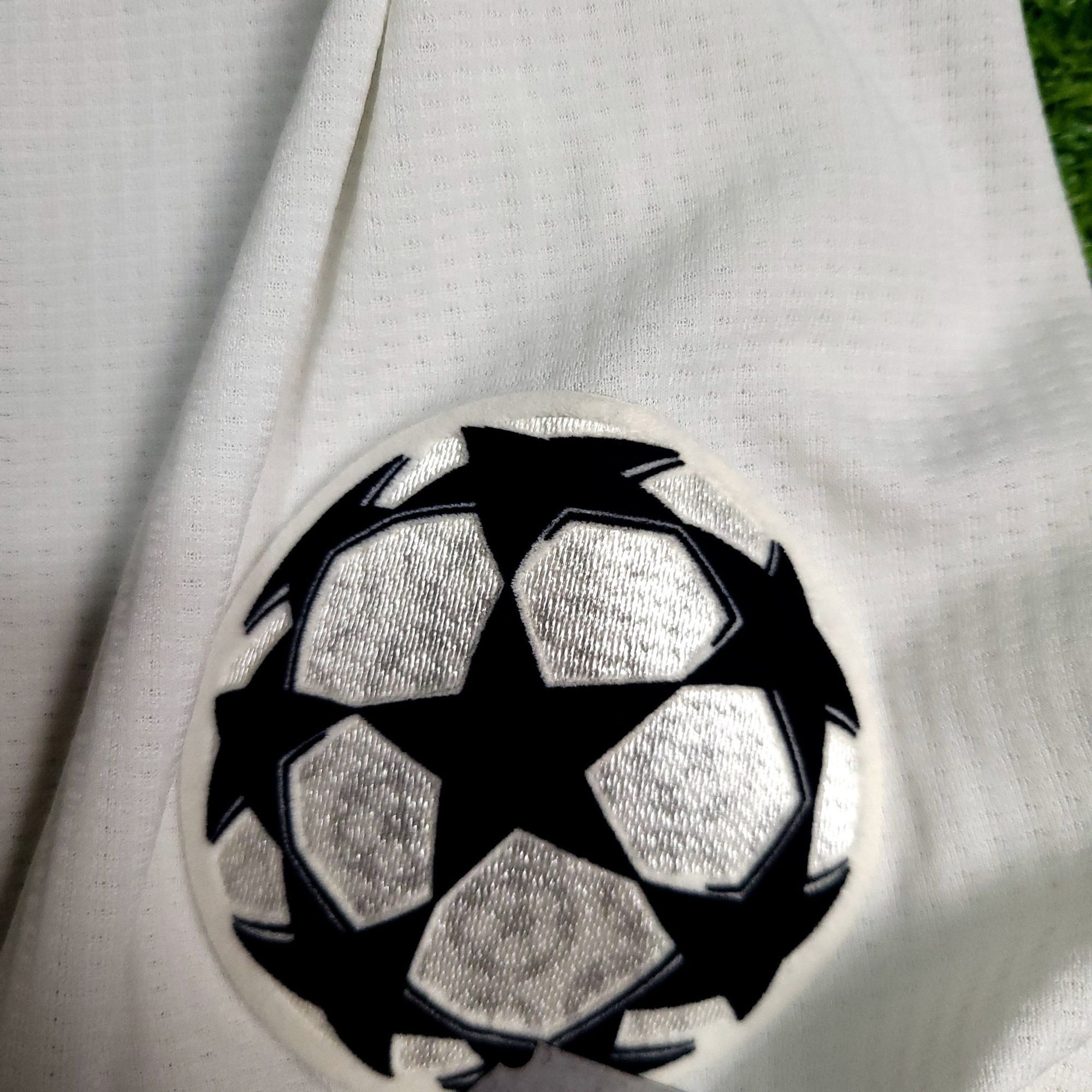 Adidas Ronaldo Juventus 2018 2019 DEBUT PLAYER ISSUE Soccer Jersey Size US M / EU 48-50 / 2 - 5 Thumbnail