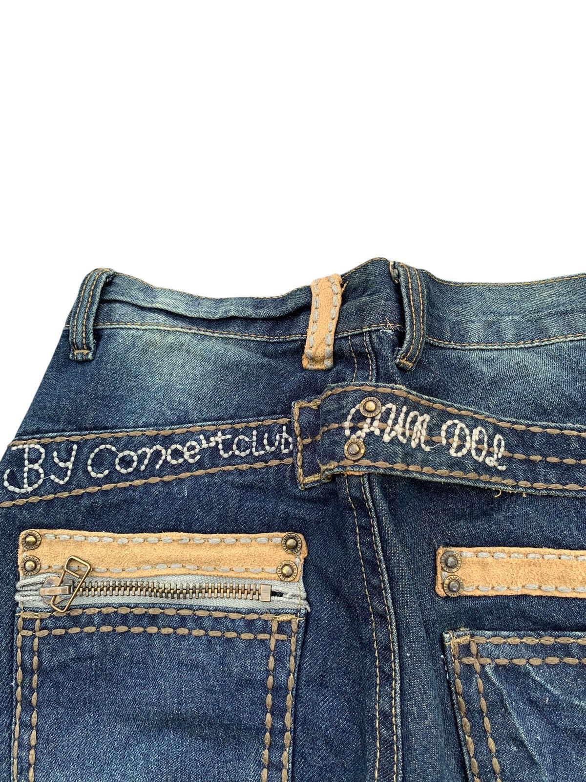 Japanese Brand CONCERT CLUB BUCKLE BACK RUSTY DISTRESSED DENIM Size US 29 - 9 Thumbnail