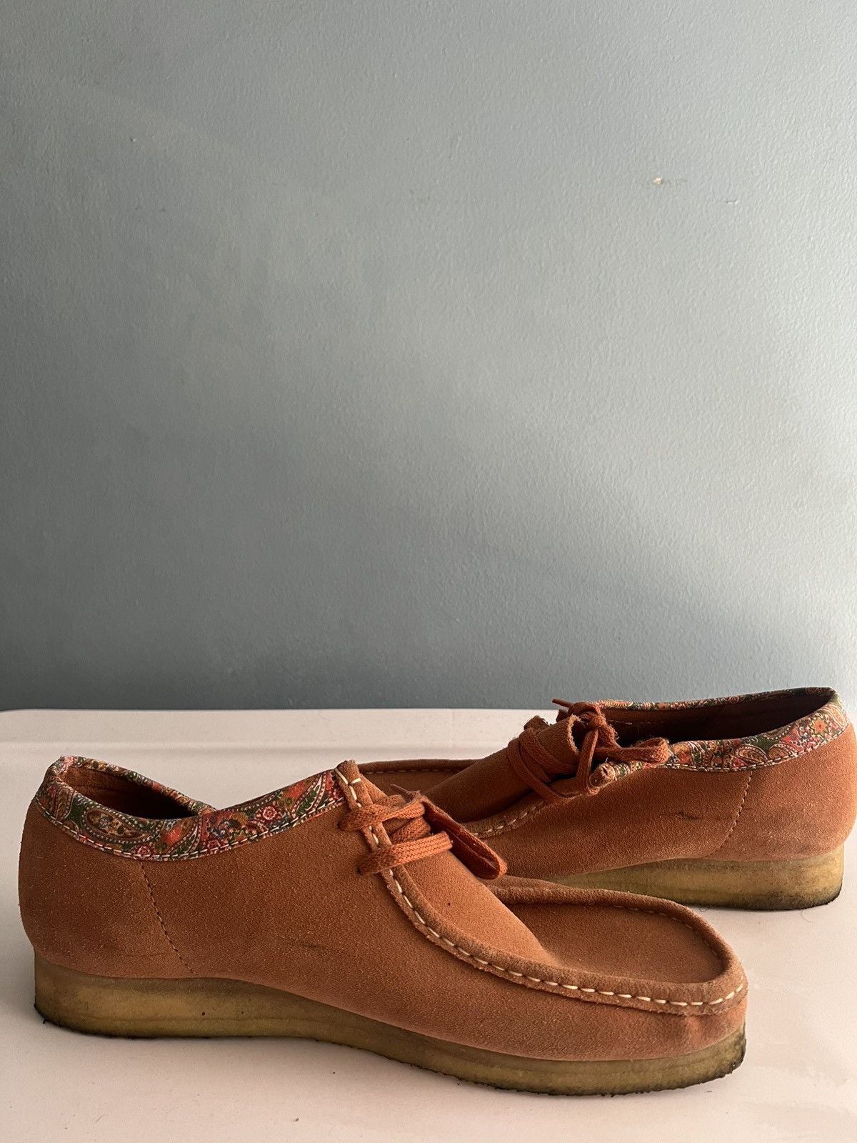 Clarks × Stussy Stussy x Clark - Paisley Wallabees Size US 10.5 / EU 43-44 - 2 Thumbnail