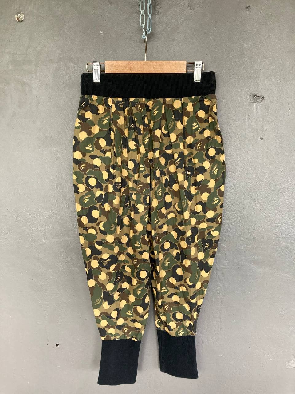 Bape Bape Camo Harem Pants Size 26" / US 2 / IT 38 - 2 Thumbnail