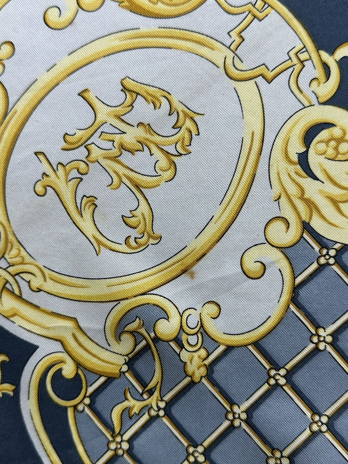 Pierre Balmain Vintage Pierre Balmain Paris Silk Scarf Size ONE SIZE - 14 Thumbnail