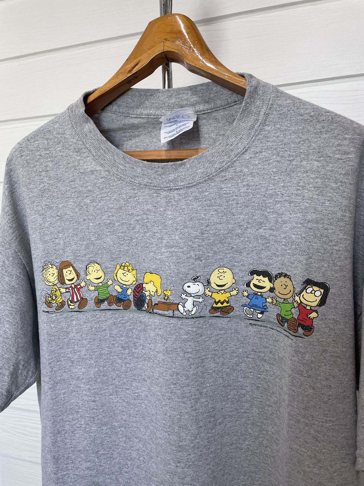 Peanuts VINTAGE 2001 PEANUTS SNOOPY CHARLIE BROWN Size US L / EU 52-54 / 3 - 2 Thumbnail