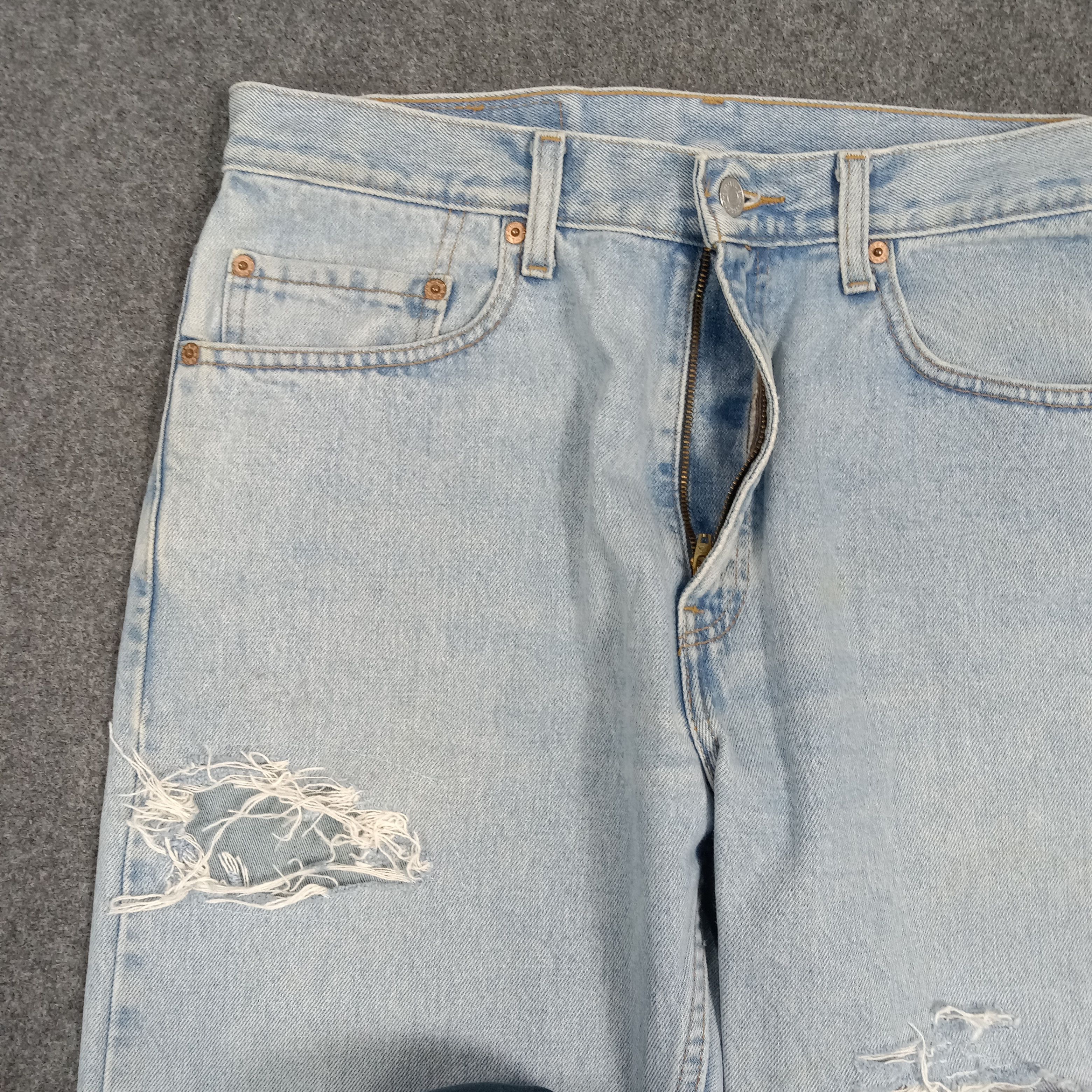 Levi's Levi's 505 Distressed Grunge Style Denim Jeans C272N28 Size US 32 / EU 48 - 3 Thumbnail