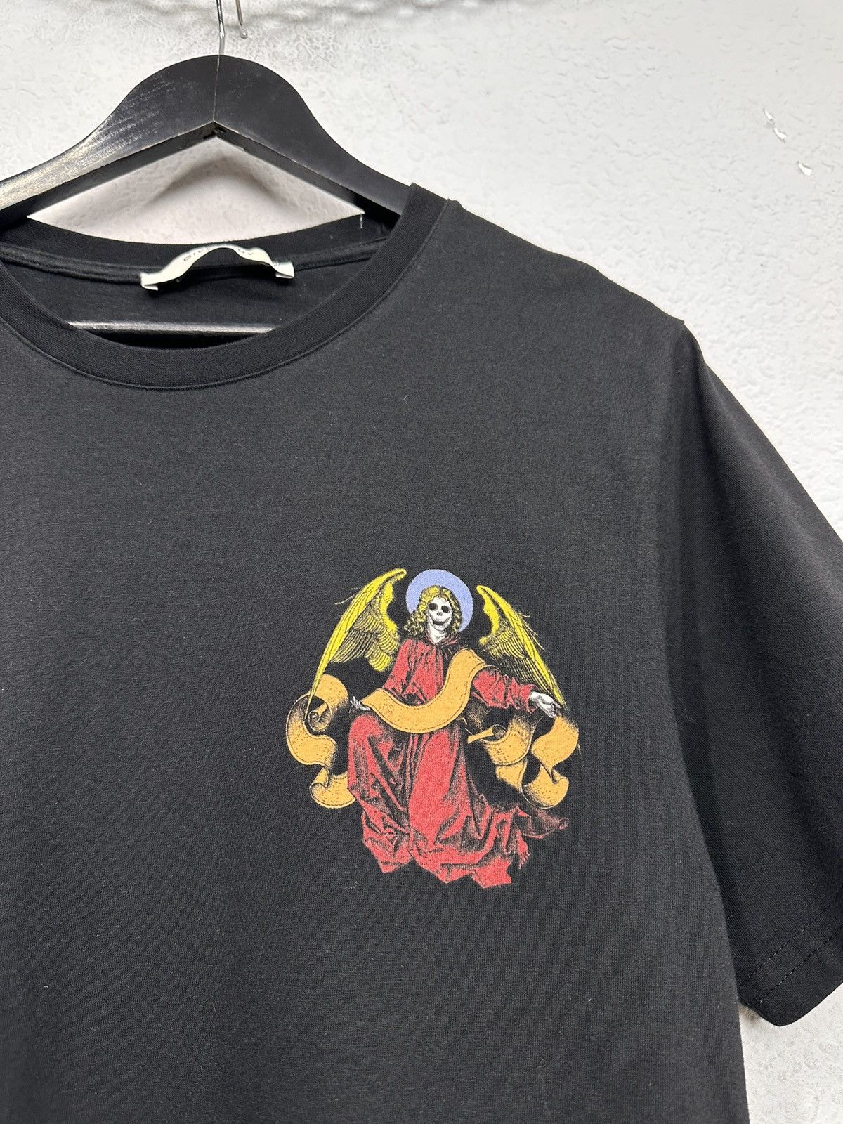 Givenchy Vintage Black T-Shirt Givenchy Monogram Tee Faded Ed Hardy Size US M / EU 48-50 / 2 - 4 Thumbnail