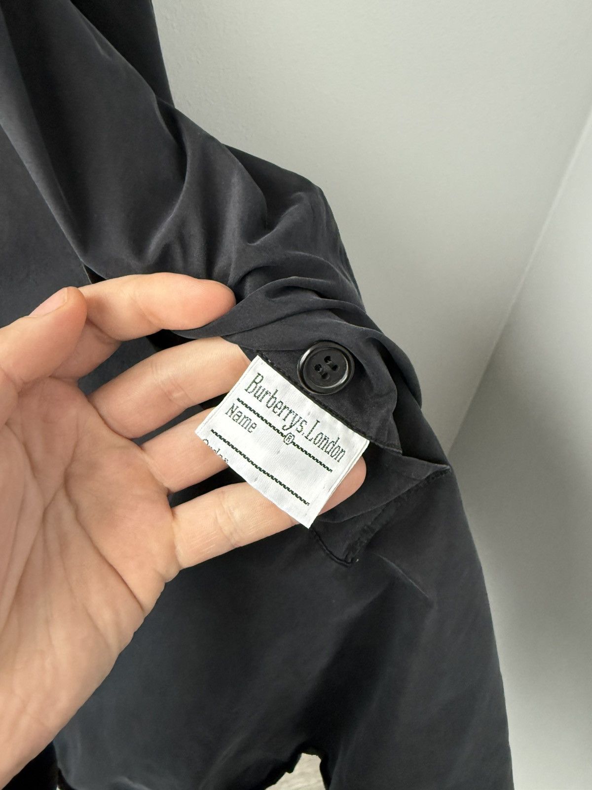 Burberry Burberrys Silk Coat Mens Size US M / EU 48-50 / 2 - 10 Thumbnail