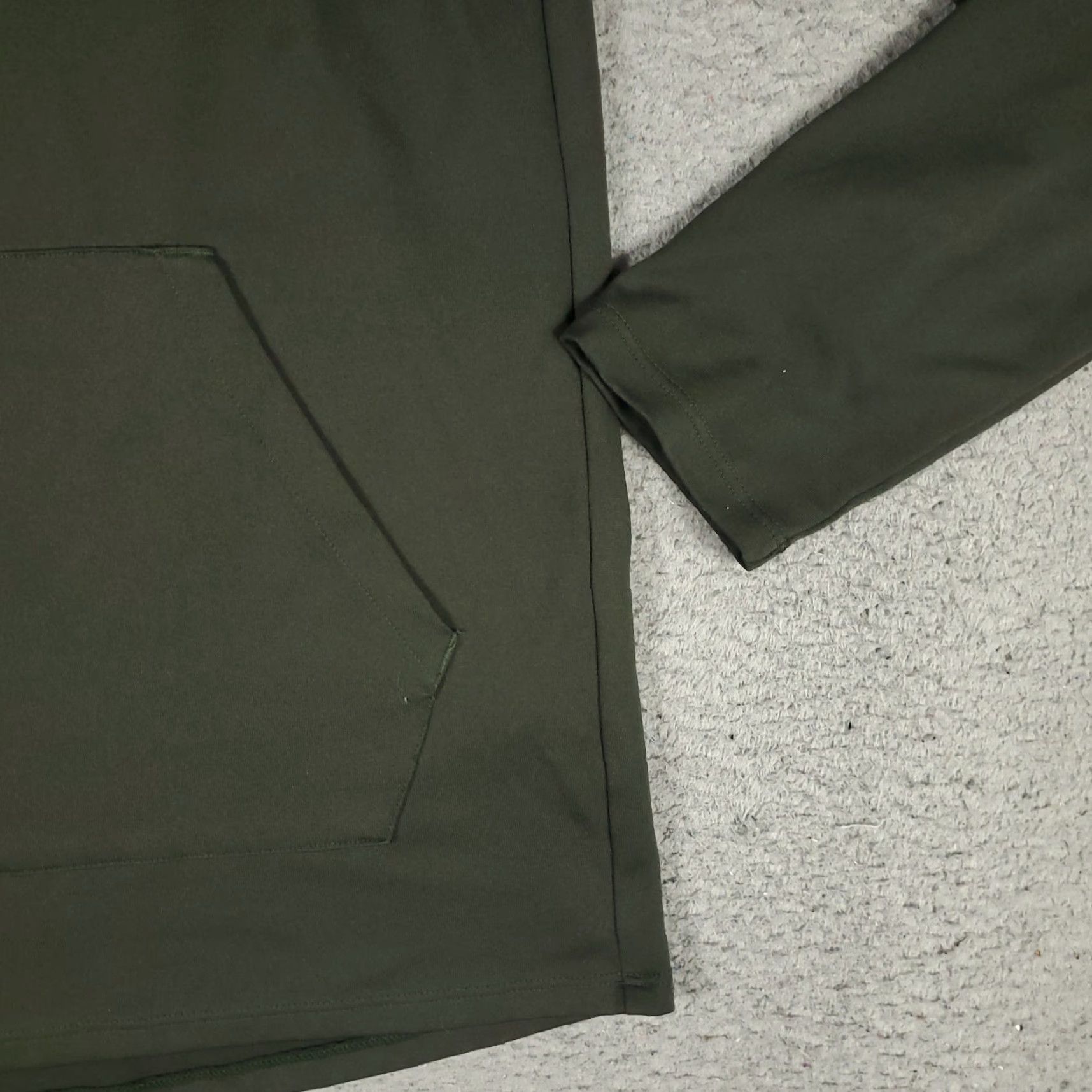 Under Armour Under armour Project Rock Shirt Mens Small Green Hoodie Pullover Long Sleeve T-Shirt Size US L / EU 52-54 / 3 - 5 Thumbnail