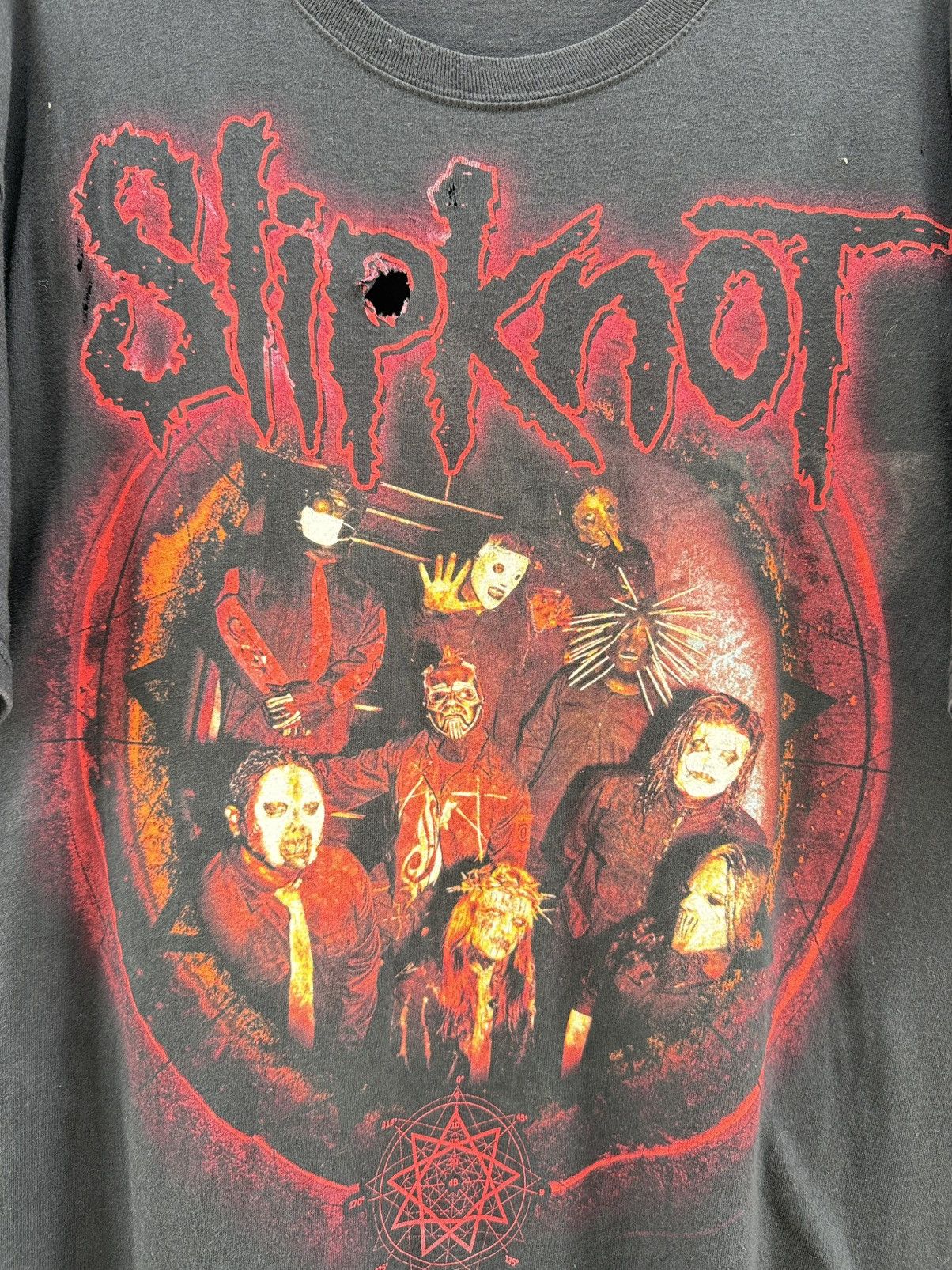 Band Tees Thrashed Y2K Slipknot Lineup Distressed Sun Faded Grunge T Size US XL / EU 56 / 4 - 2 Thumbnail
