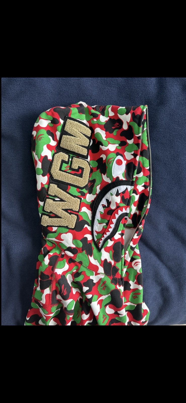 Bape Bape Dubai Anniversary Camo Shark Full Zip Hoodie Size US L / EU 52-54 / 3 - 2 Thumbnail